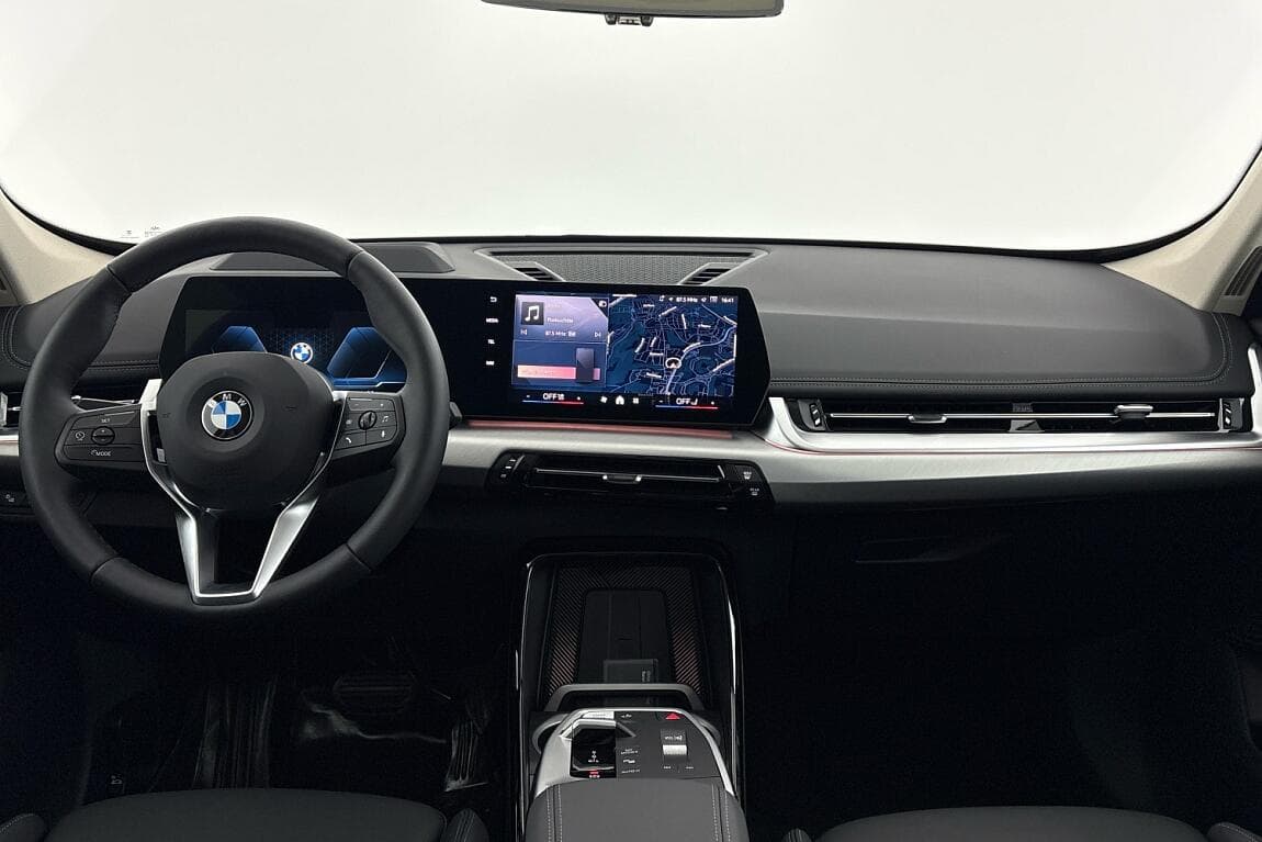2026 BMW X1 - 8