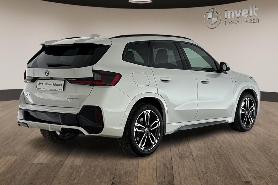2025 BMW X1 - 3