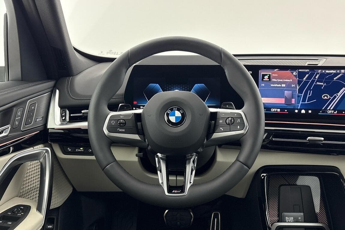 2025 BMW X1 - 8