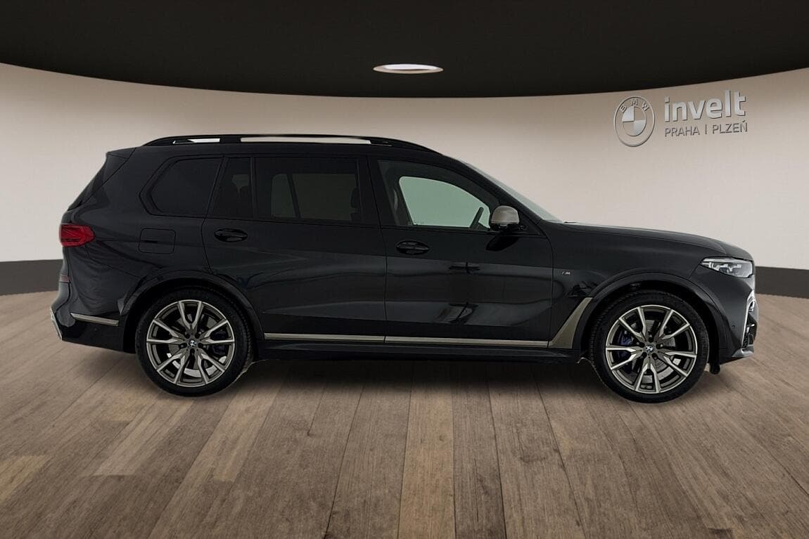 2021 BMW X7 - 2