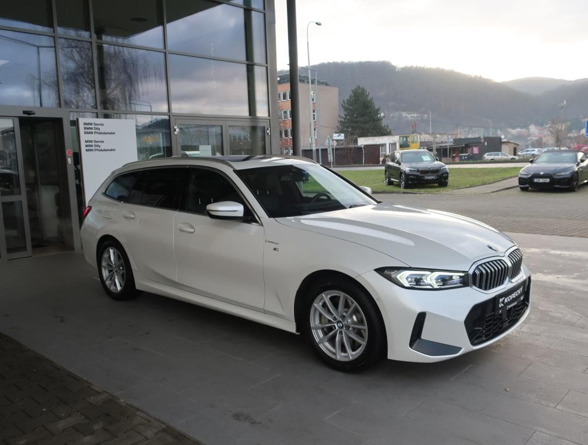 2023 BMW 3-Series - 3