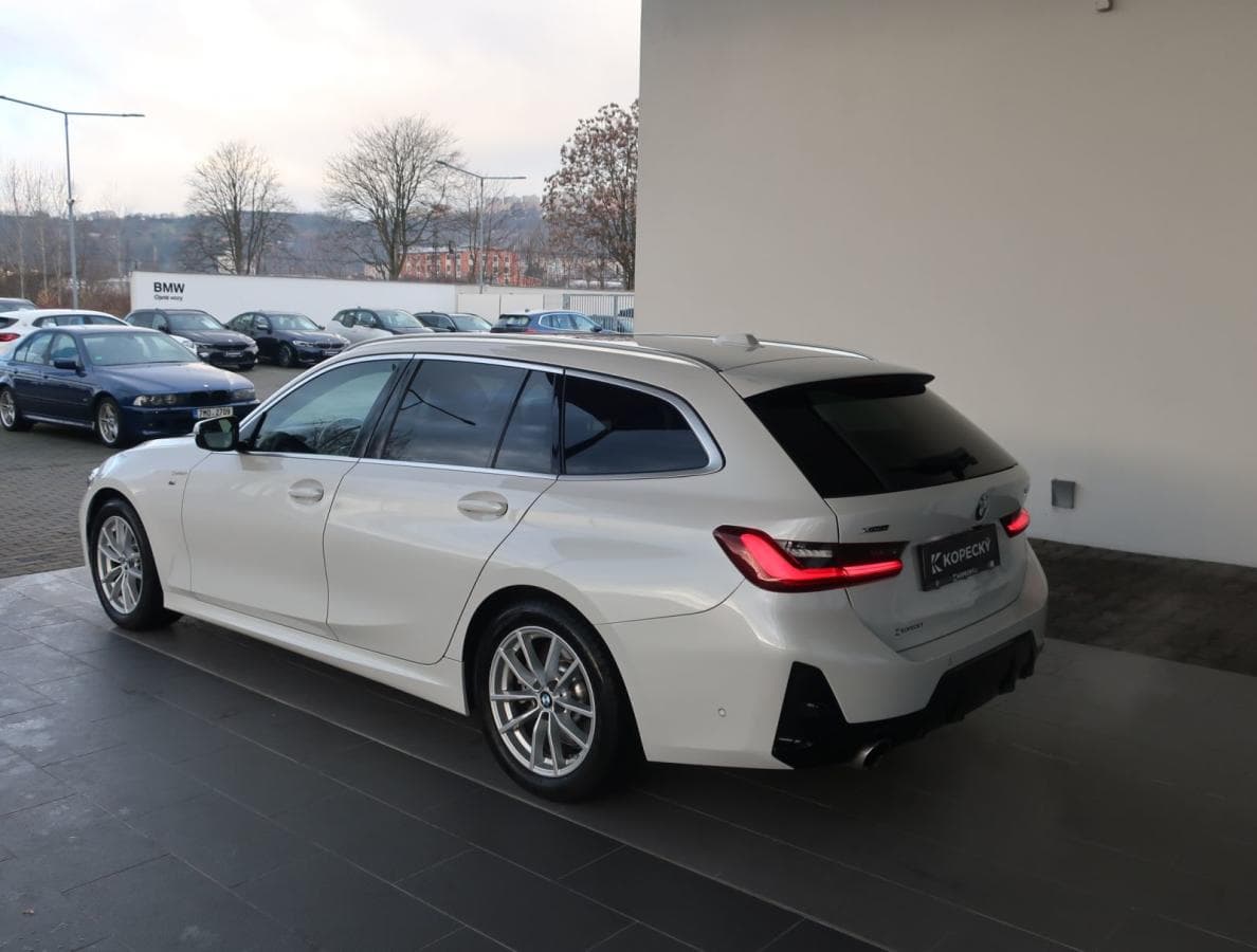 2023 BMW 3-Series - 5