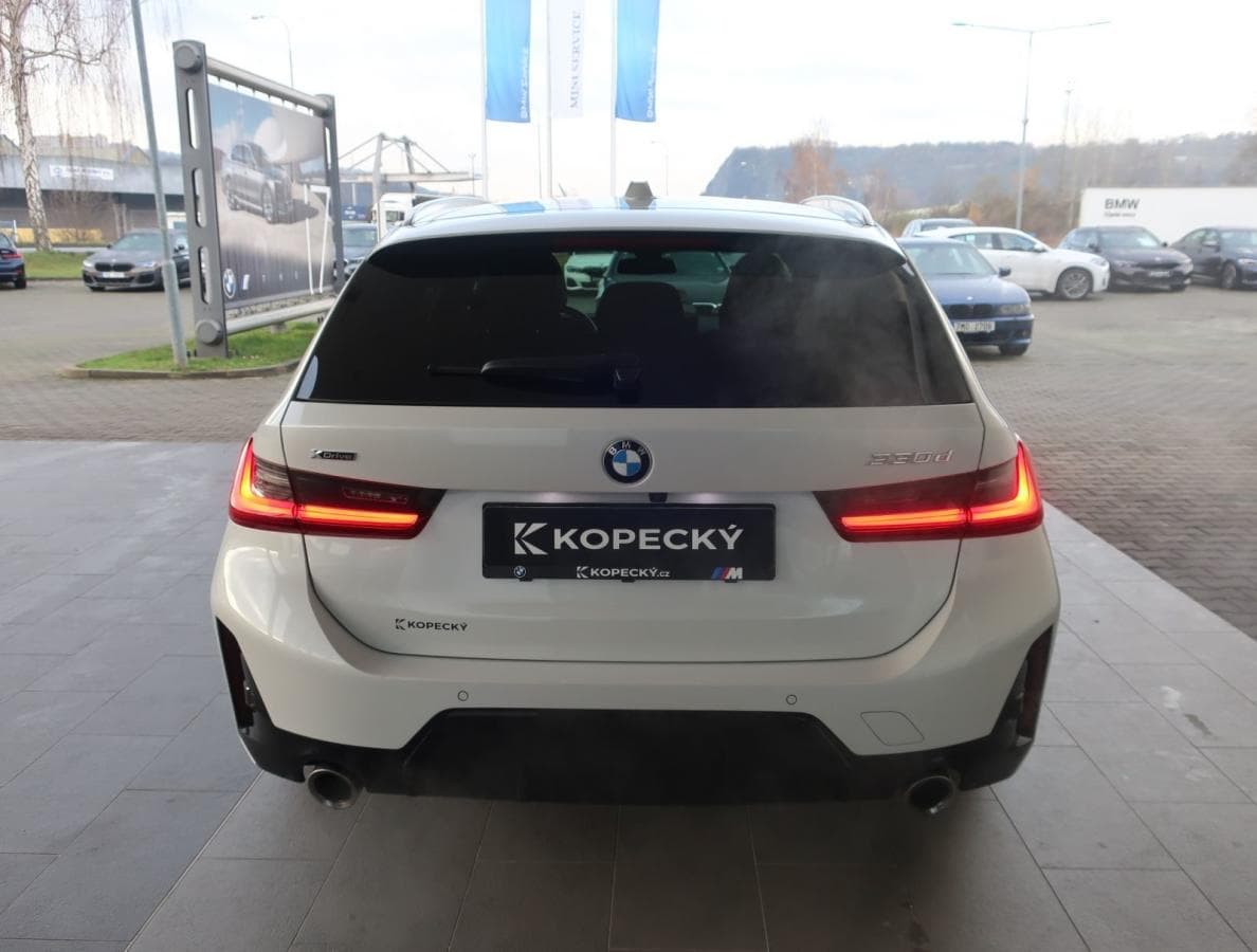 2023 BMW 3-Series - 6