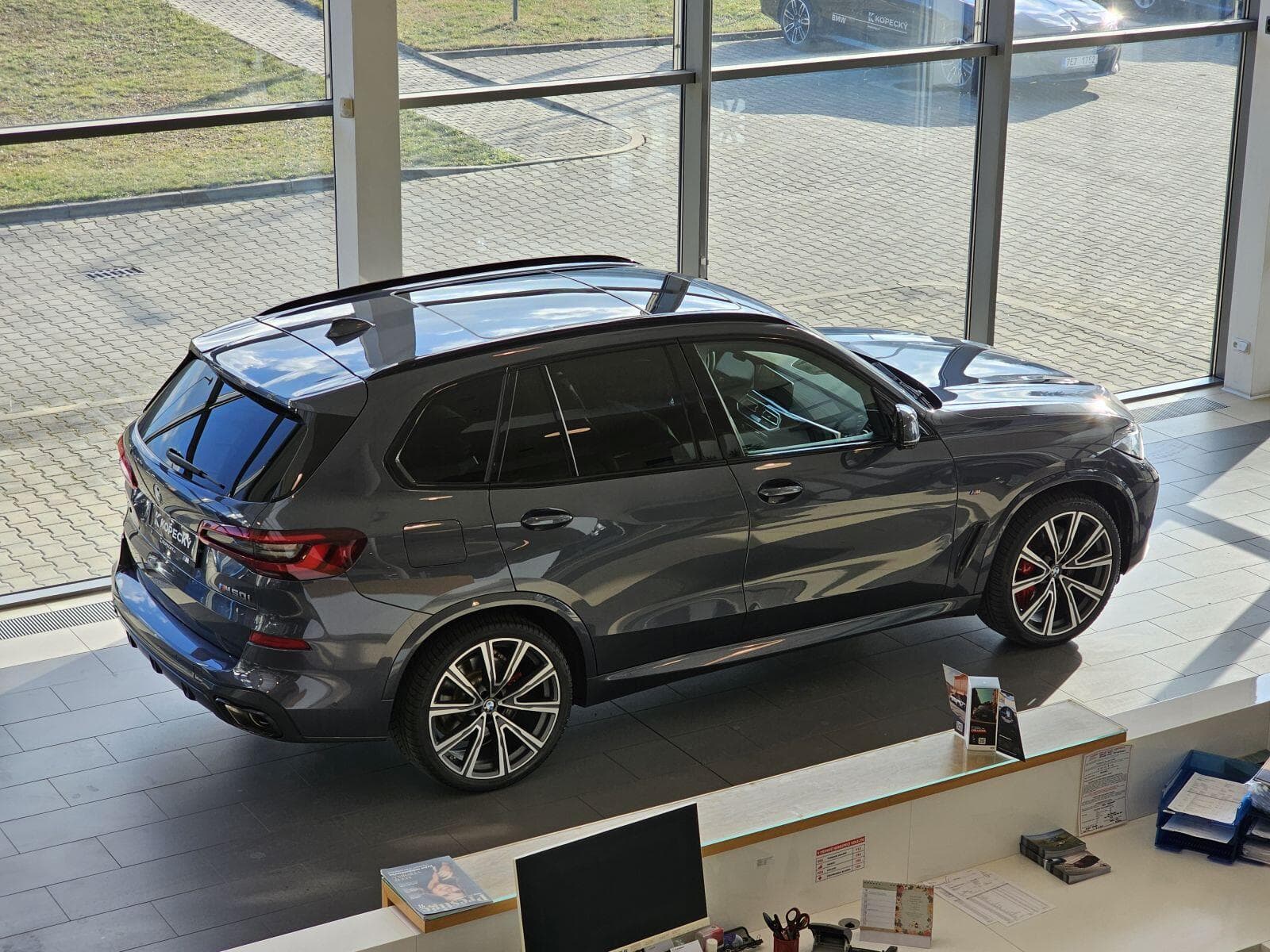 2021 BMW X5 - 11