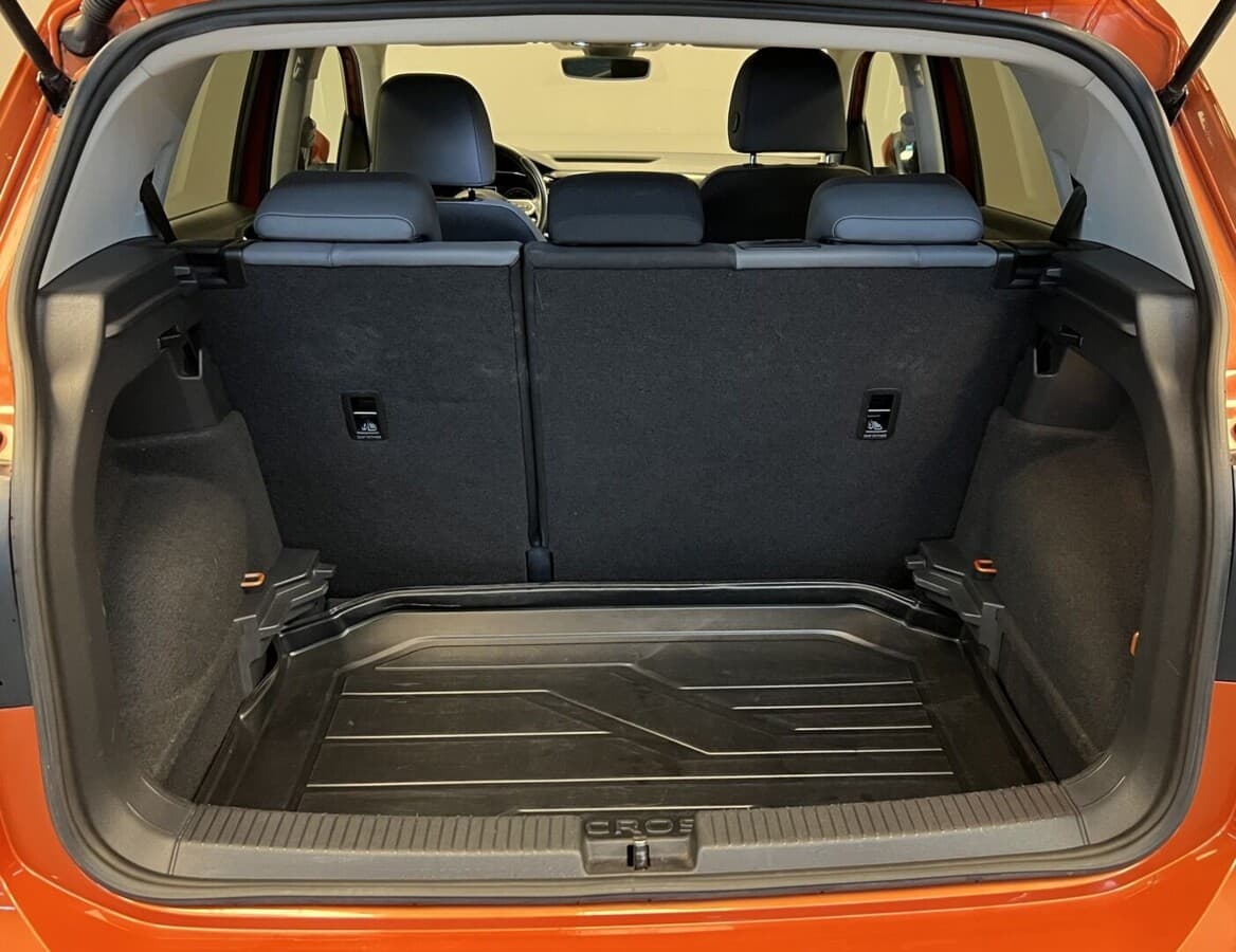 Volkswagen T-Cross - 11