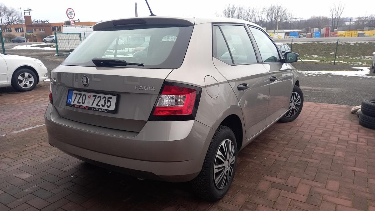 Škoda Fabia - 4