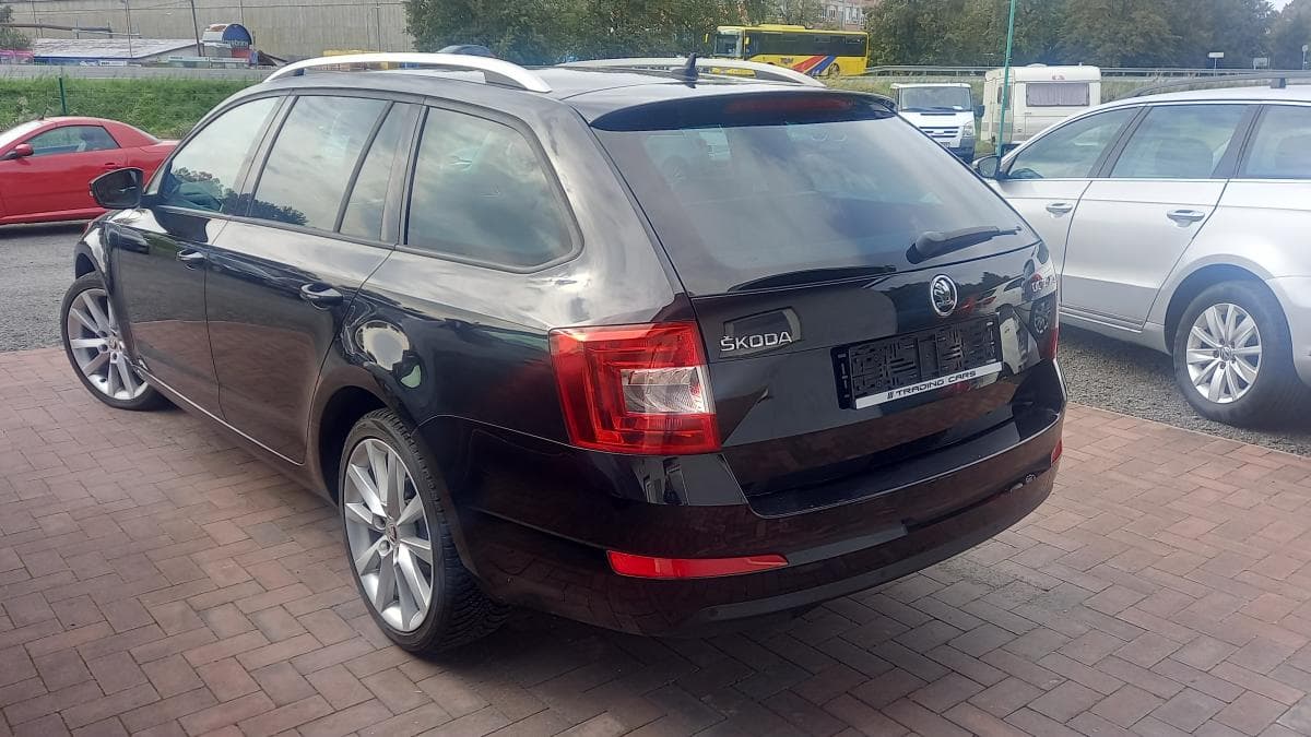 Škoda Octavia - 4