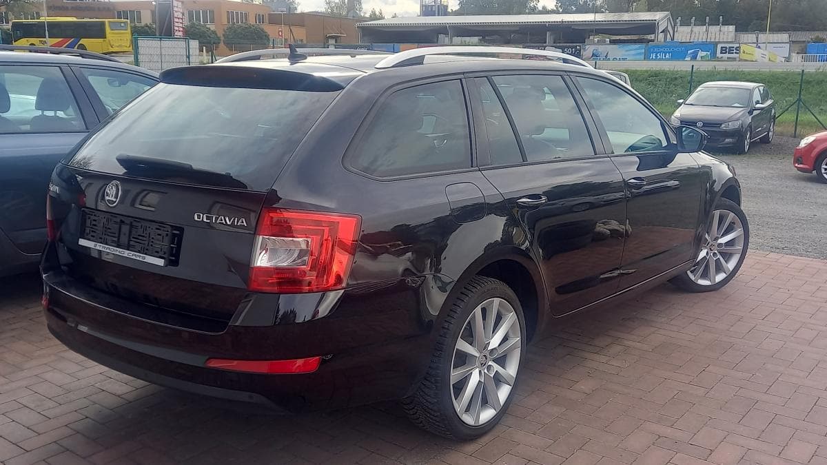 Škoda Octavia - 3