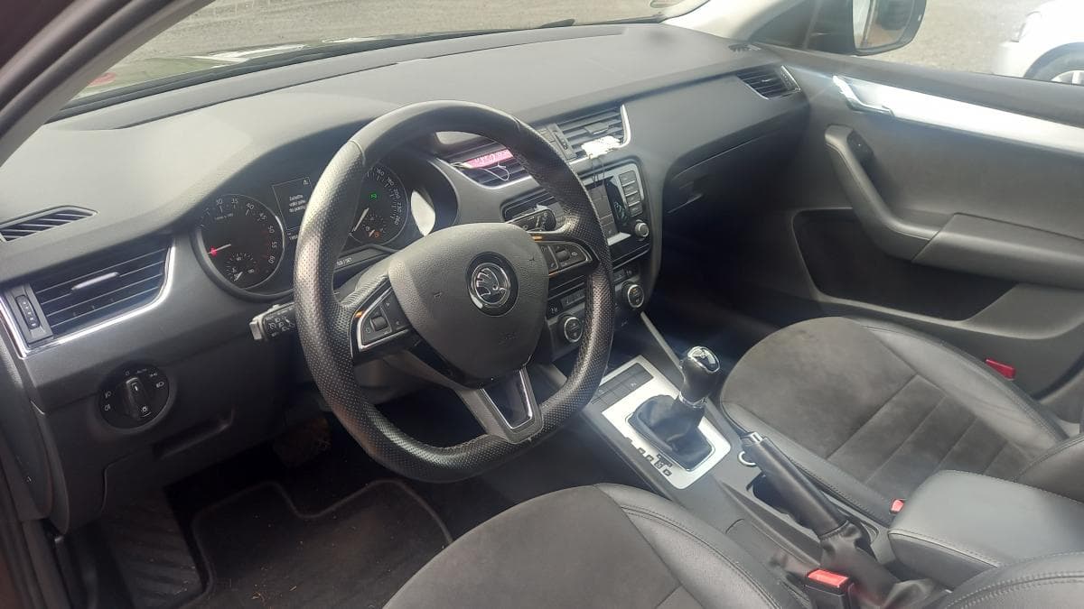 Škoda Octavia - 5