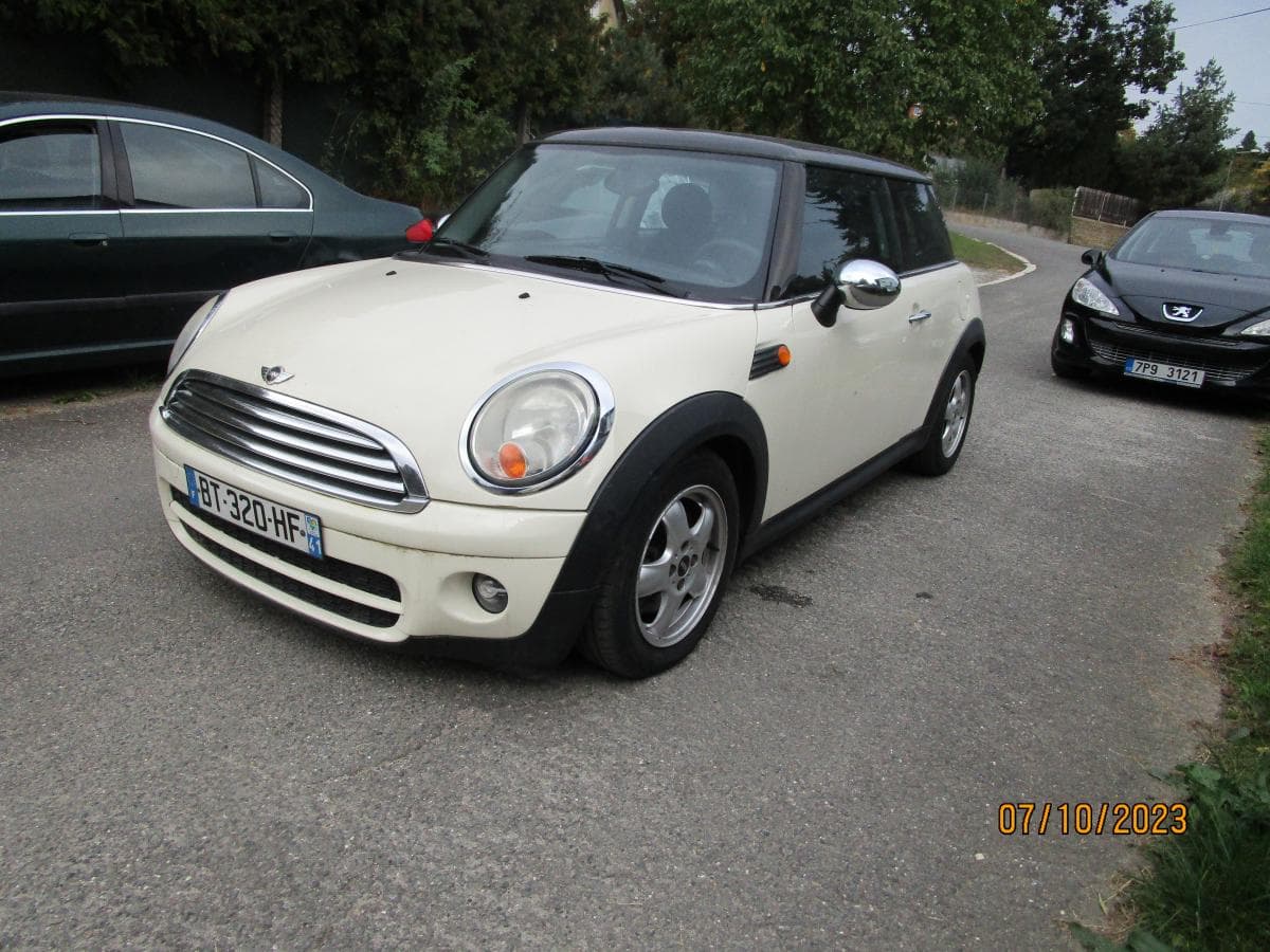 Mini Cooper 1,6 tdi