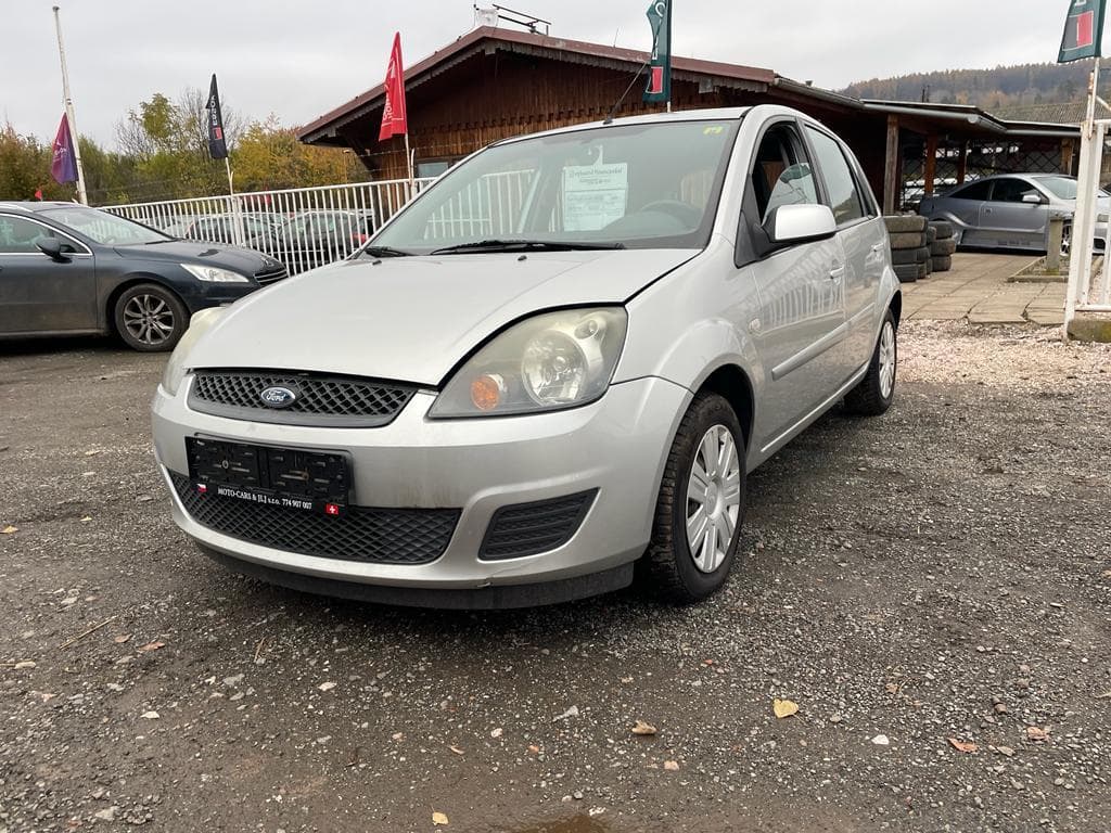 Ford Fiesta - 11