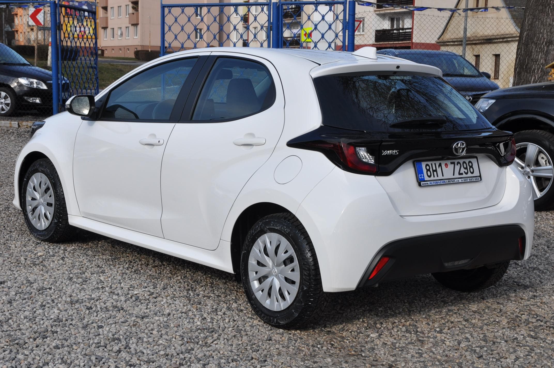 2023 Toyota YARIS - 4