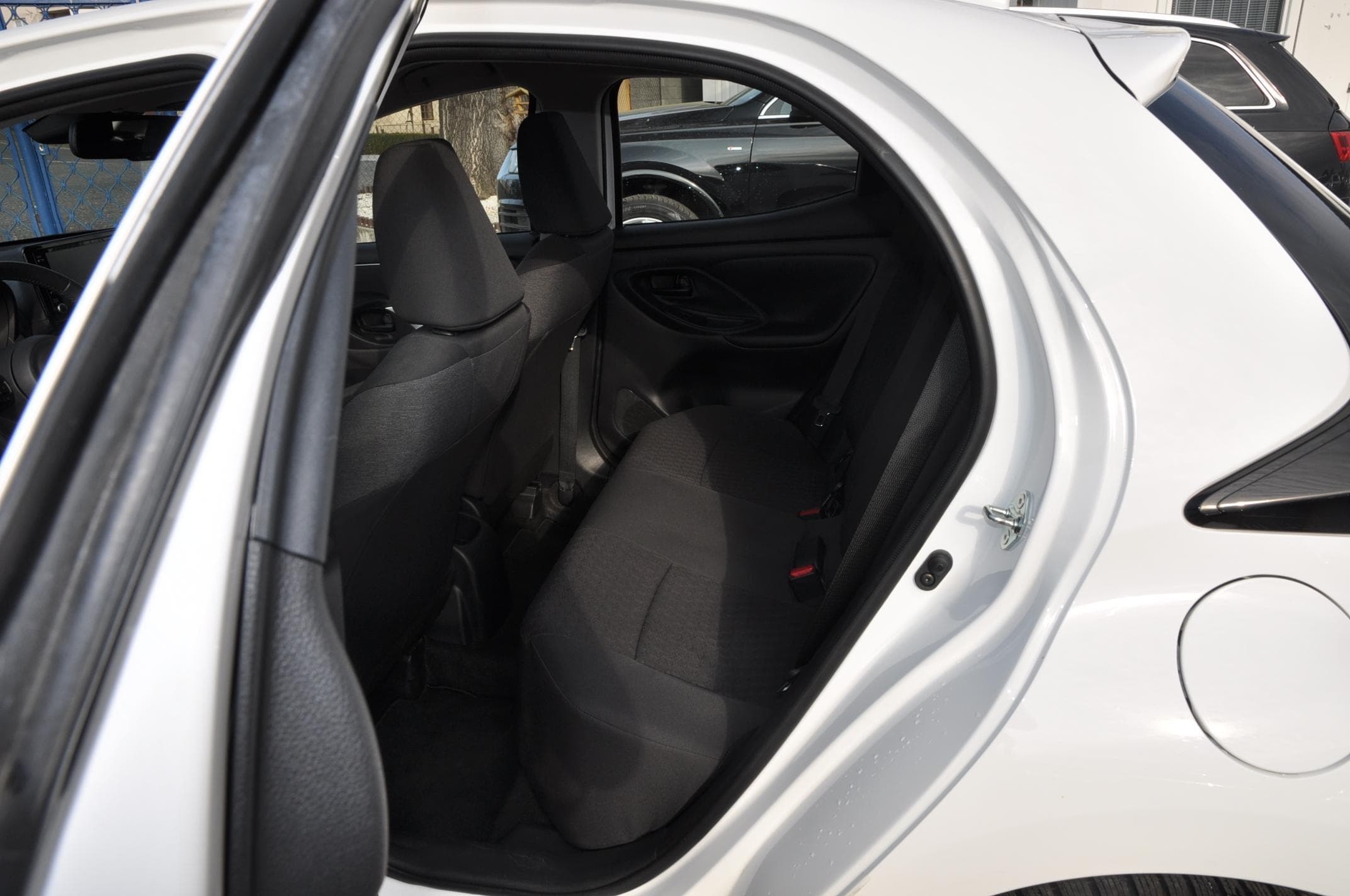 2023 Toyota YARIS - 7