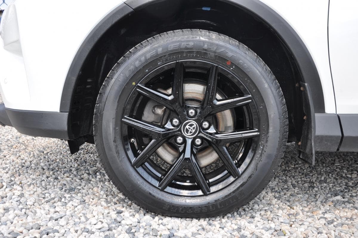 2018 Toyota Rav4 - 12