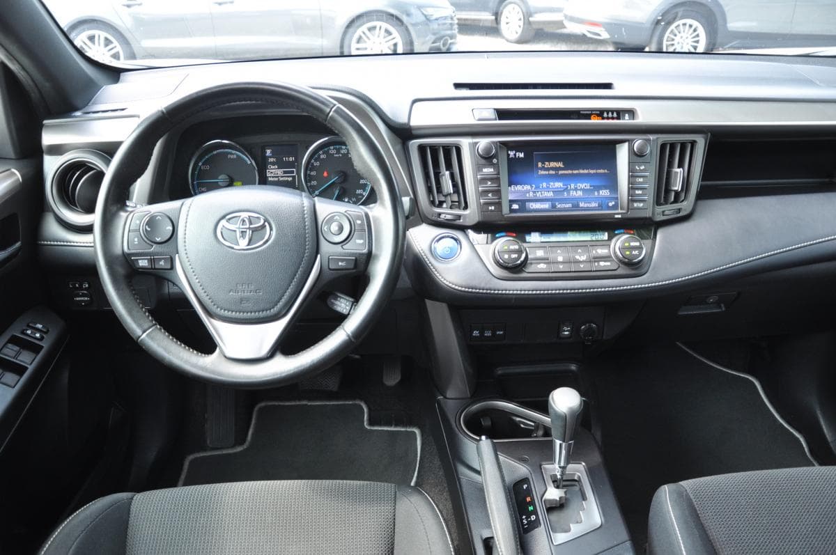 2018 Toyota Rav4 - 5