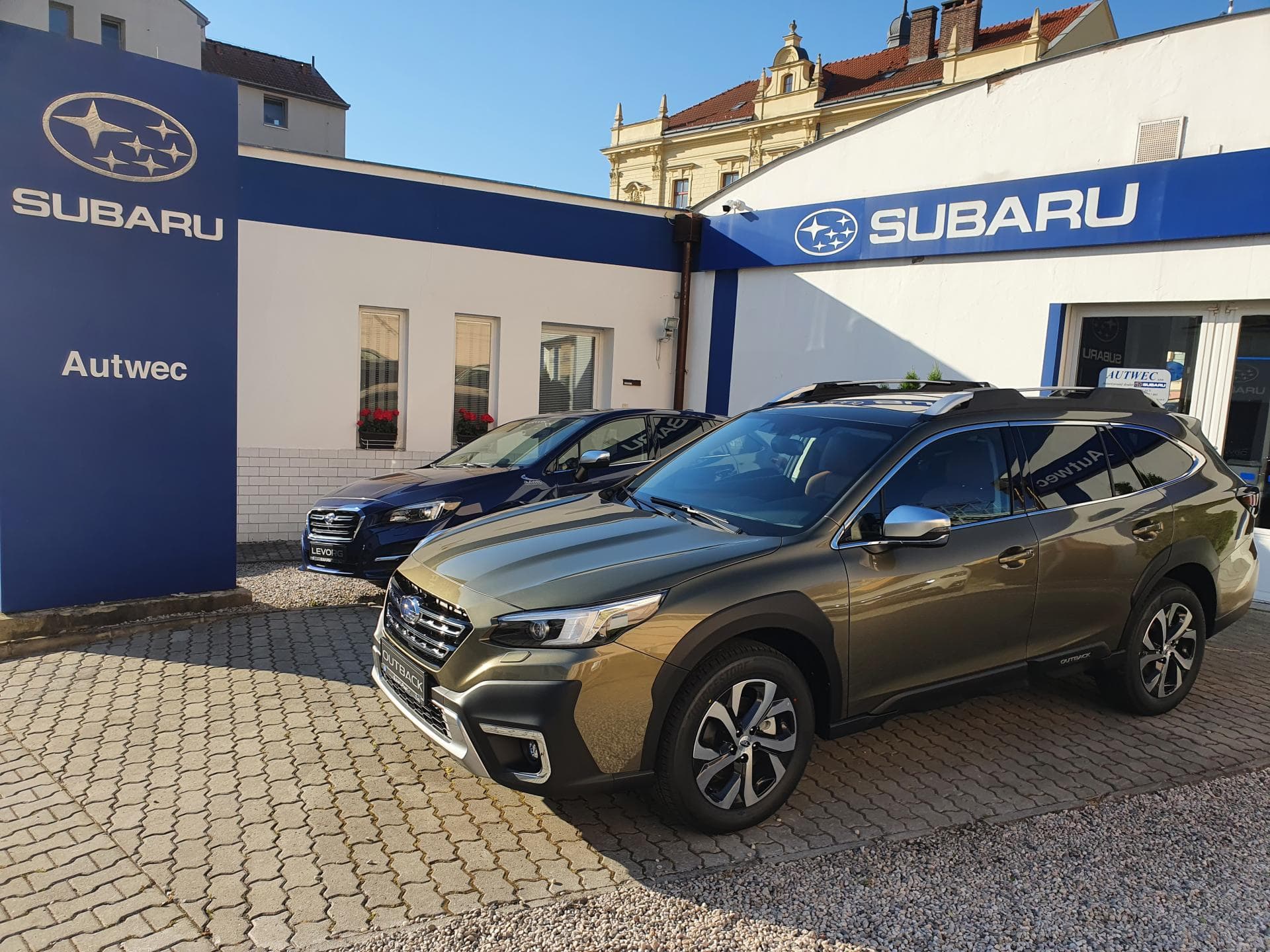 Subaru OUTBACK - 4