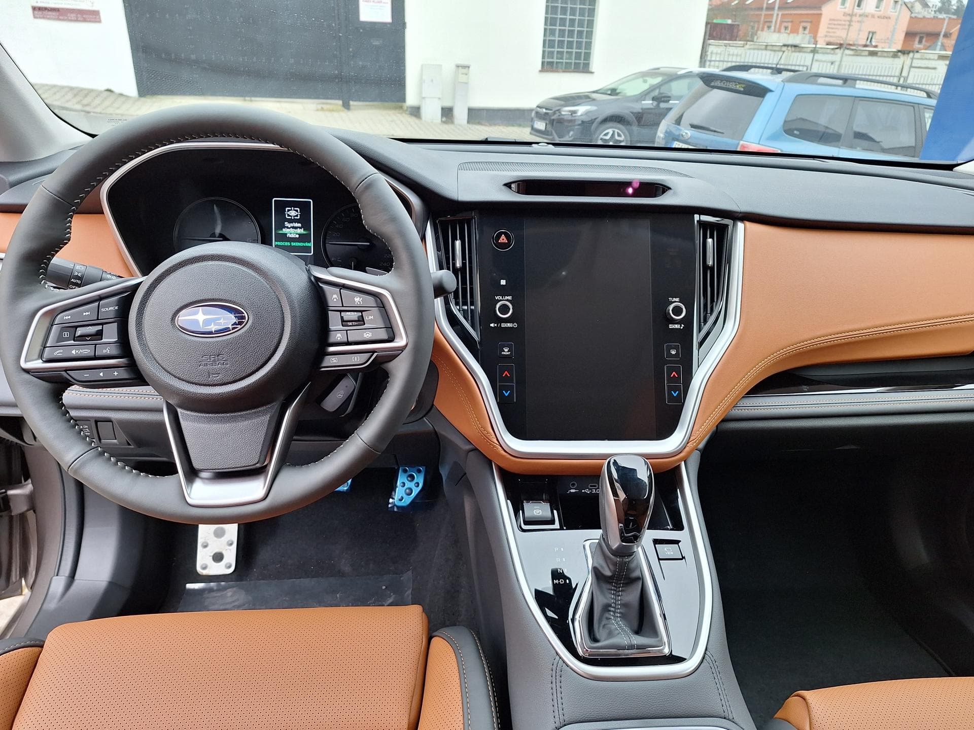 Subaru OUTBACK - 11