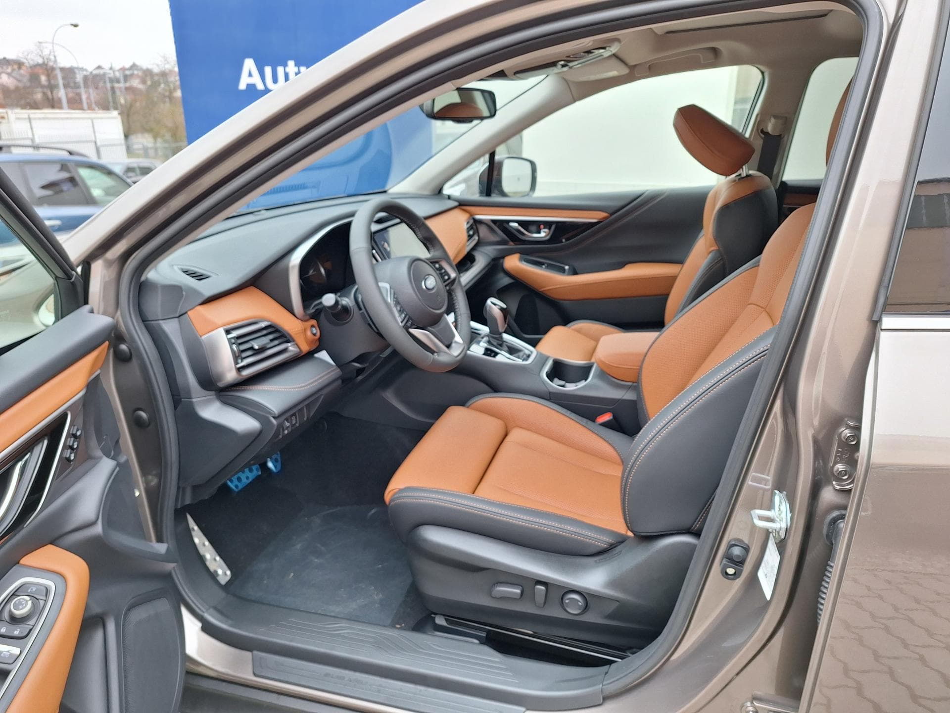 Subaru OUTBACK - 8