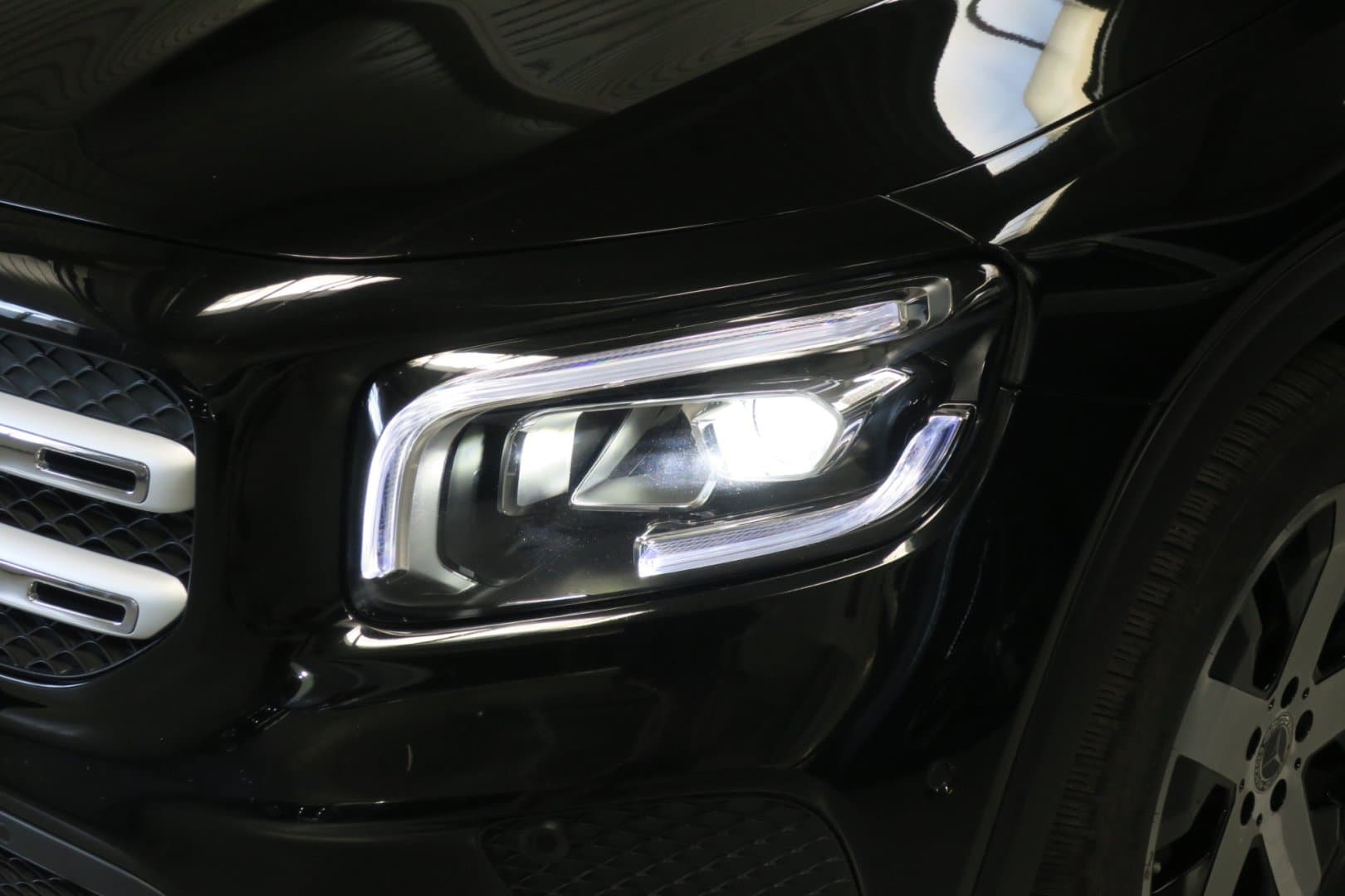 Mercedes-Benz GLB - 7