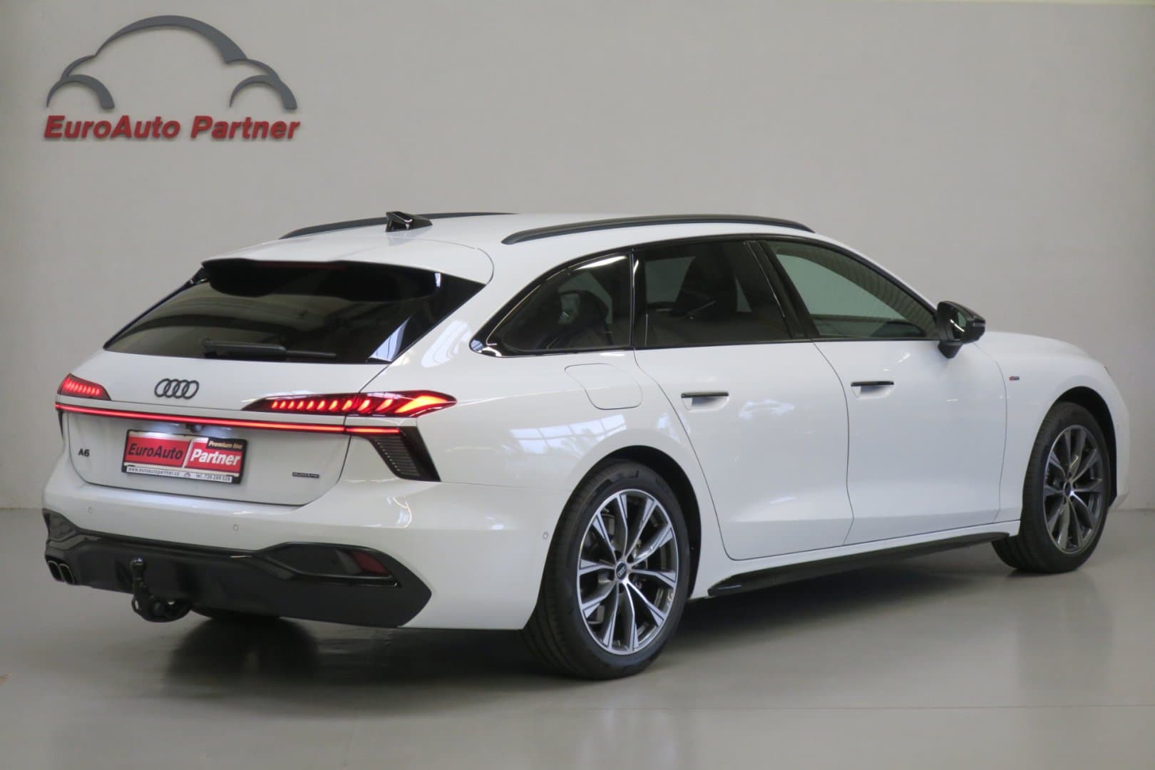 Audi A6 - 4