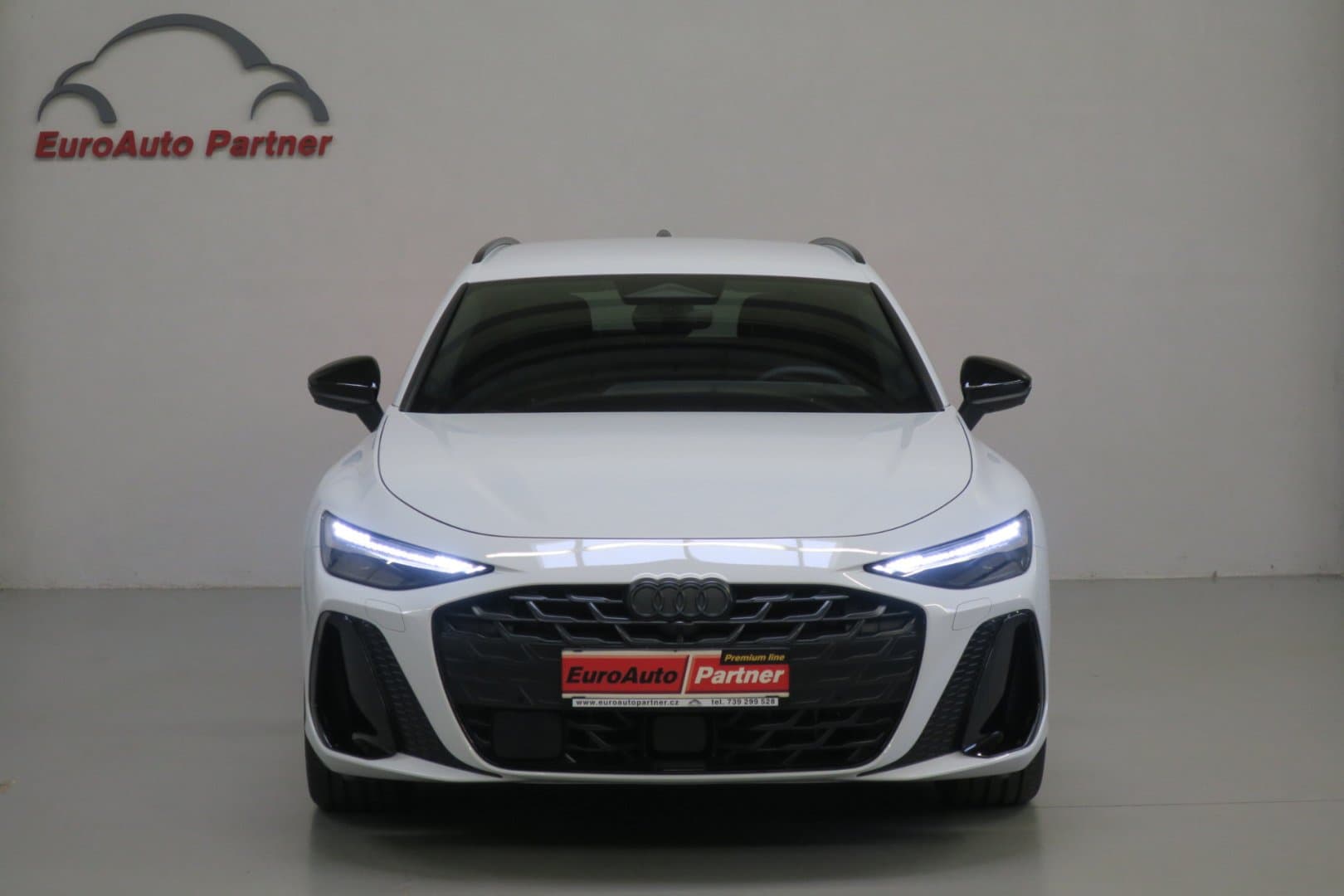 Audi A6 - 6