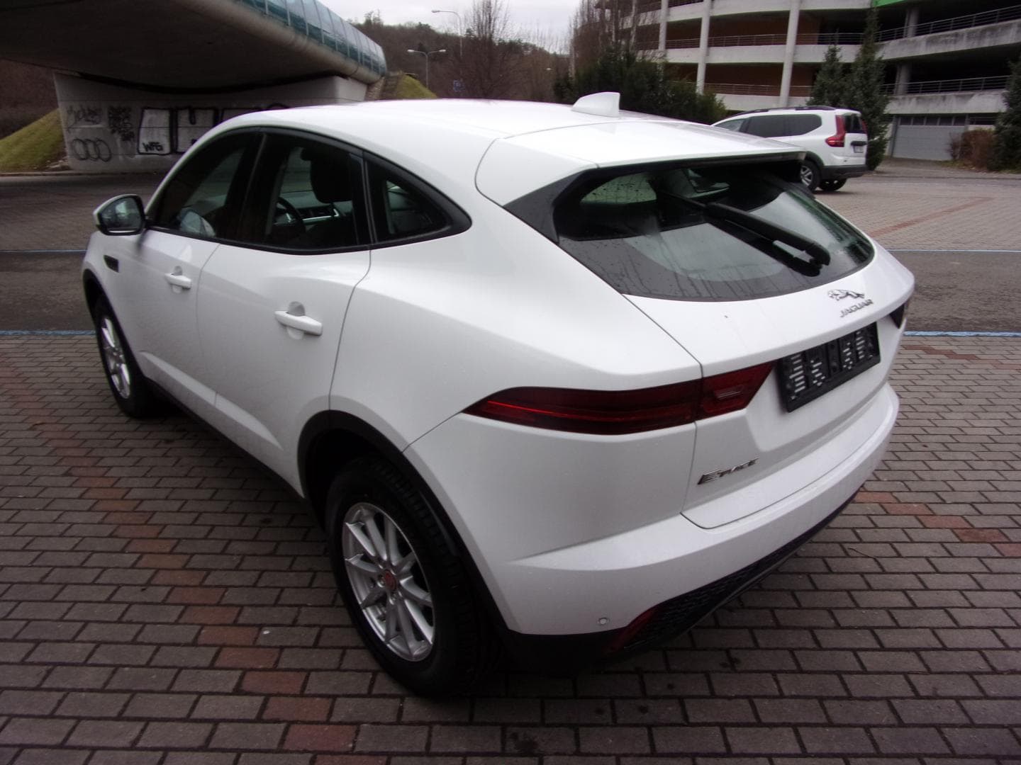 2018 Jaguar E-Pace - 5