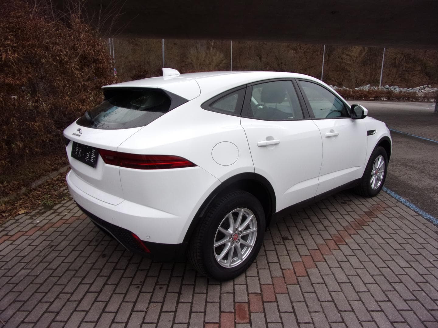 2018 Jaguar E-Pace - 7