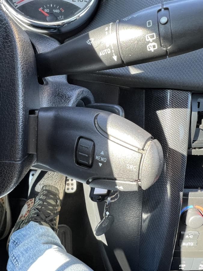 2007 Peugeot 207 - 12