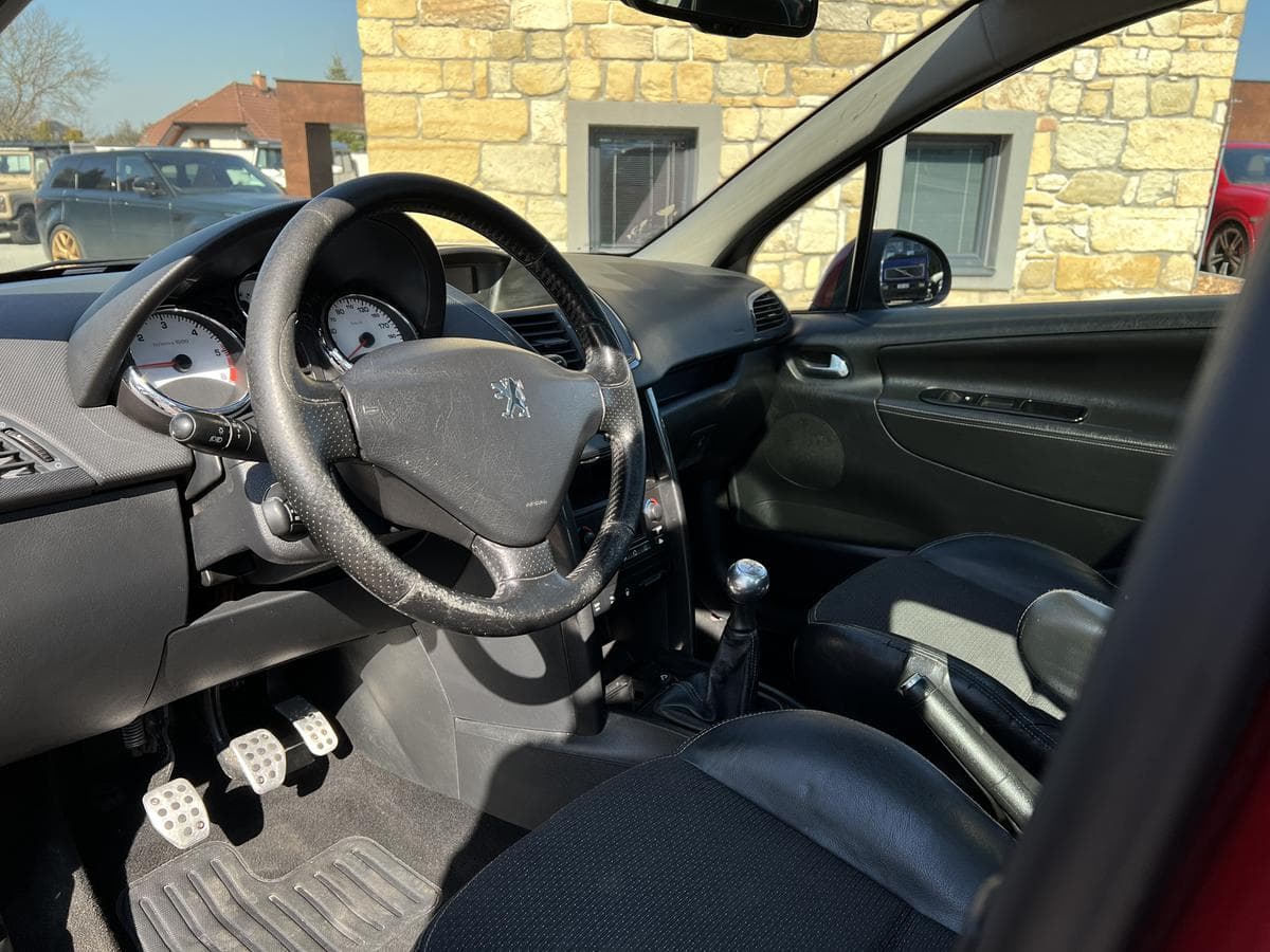 2007 Peugeot 207 - 8