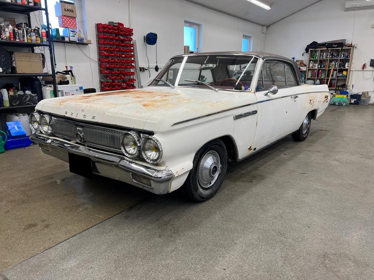 1962 Buick SKYLARK - 3