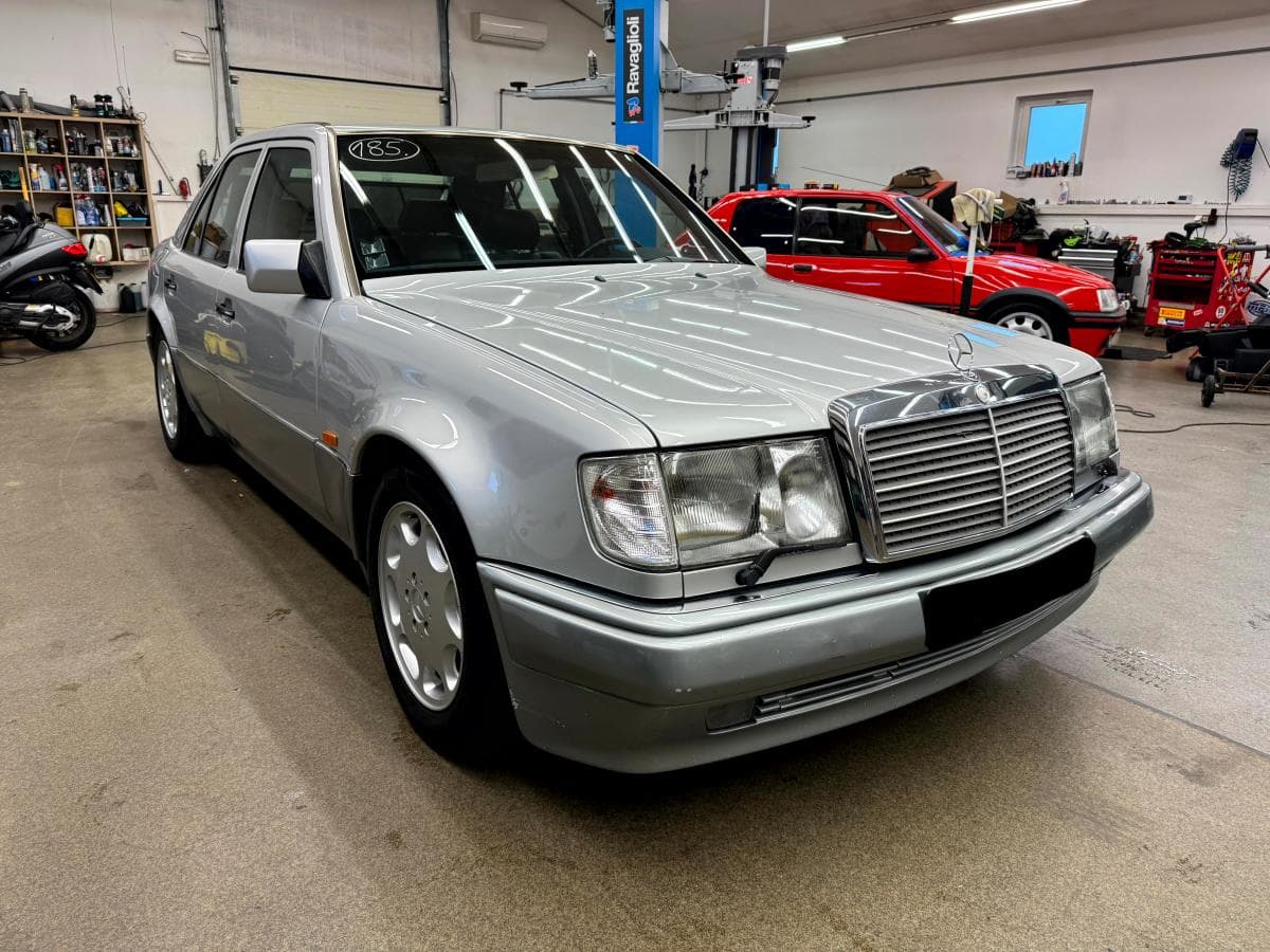 1991 Mercedes-Benz OSTATNÍ