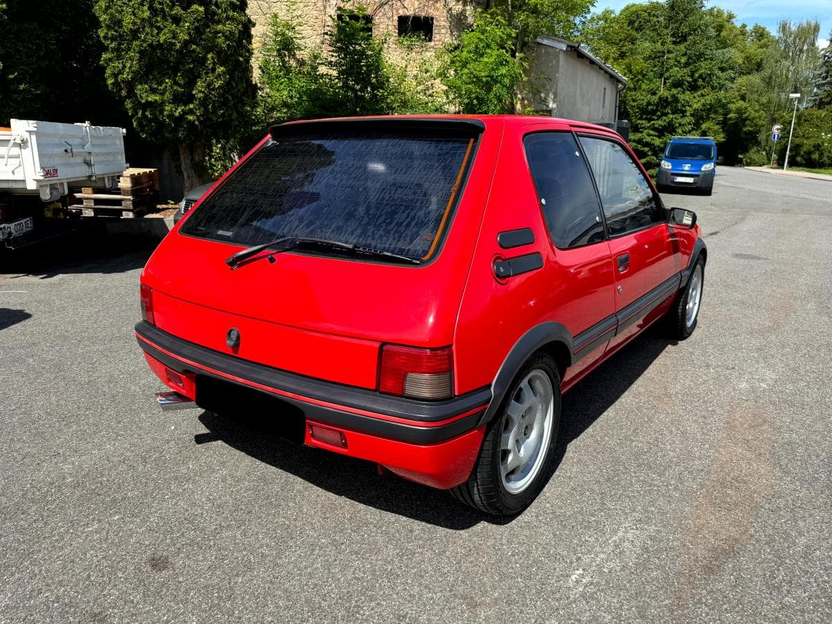1989 Peugeot 205 - 6