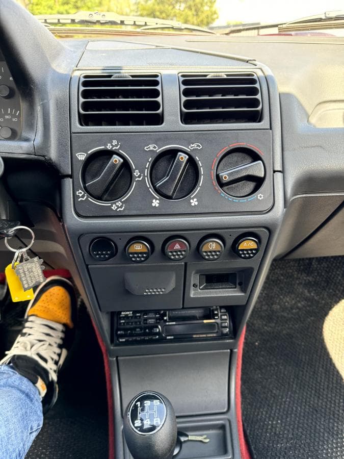 1989 Peugeot 205 - 10