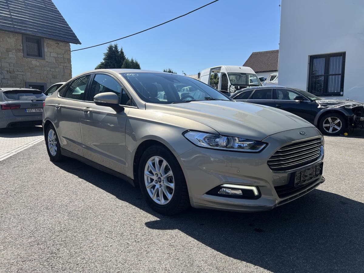 2016 Ford MONDEO