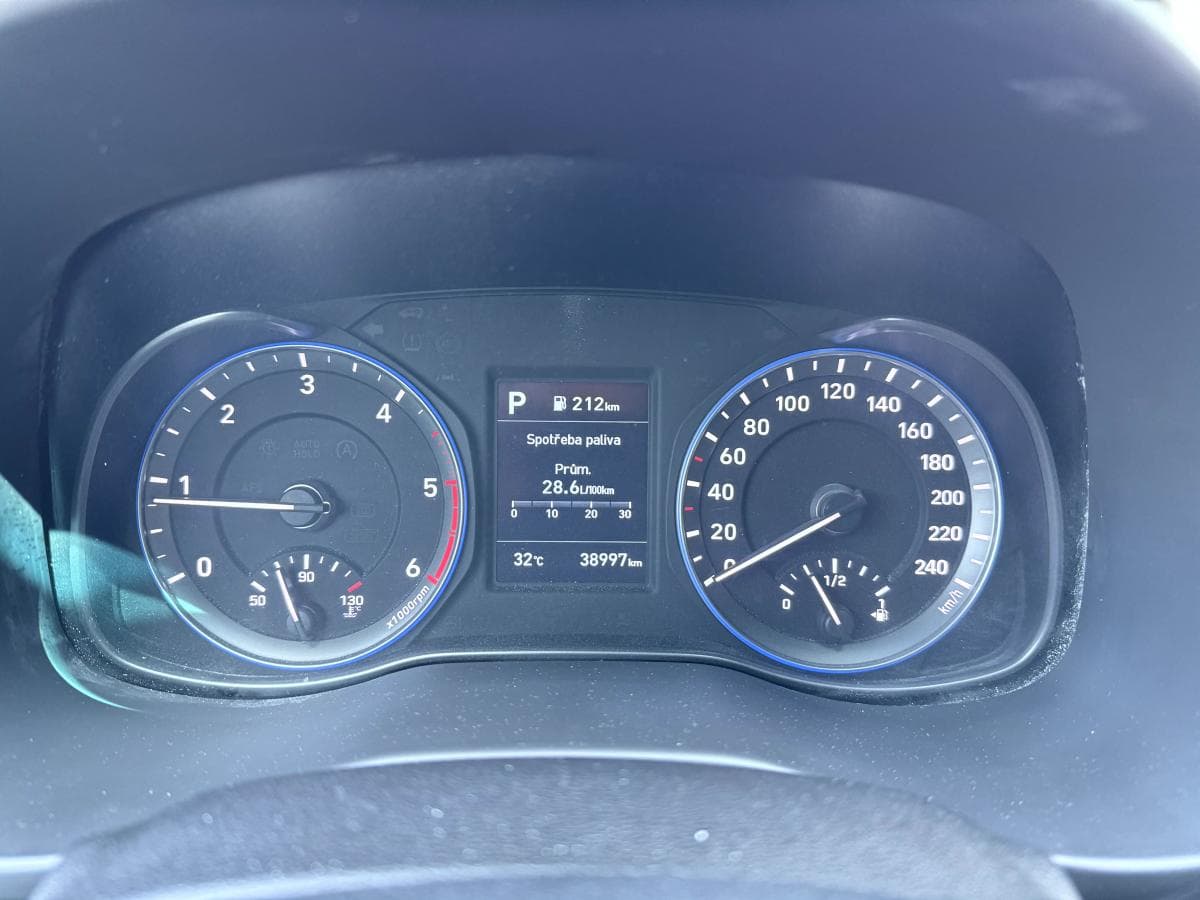 2018 Hyundai KONA - 10
