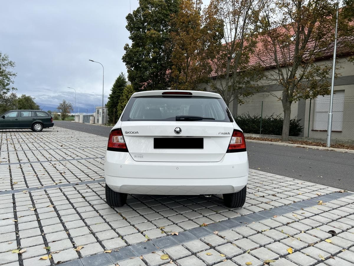 2015 Škoda FABIA - 5