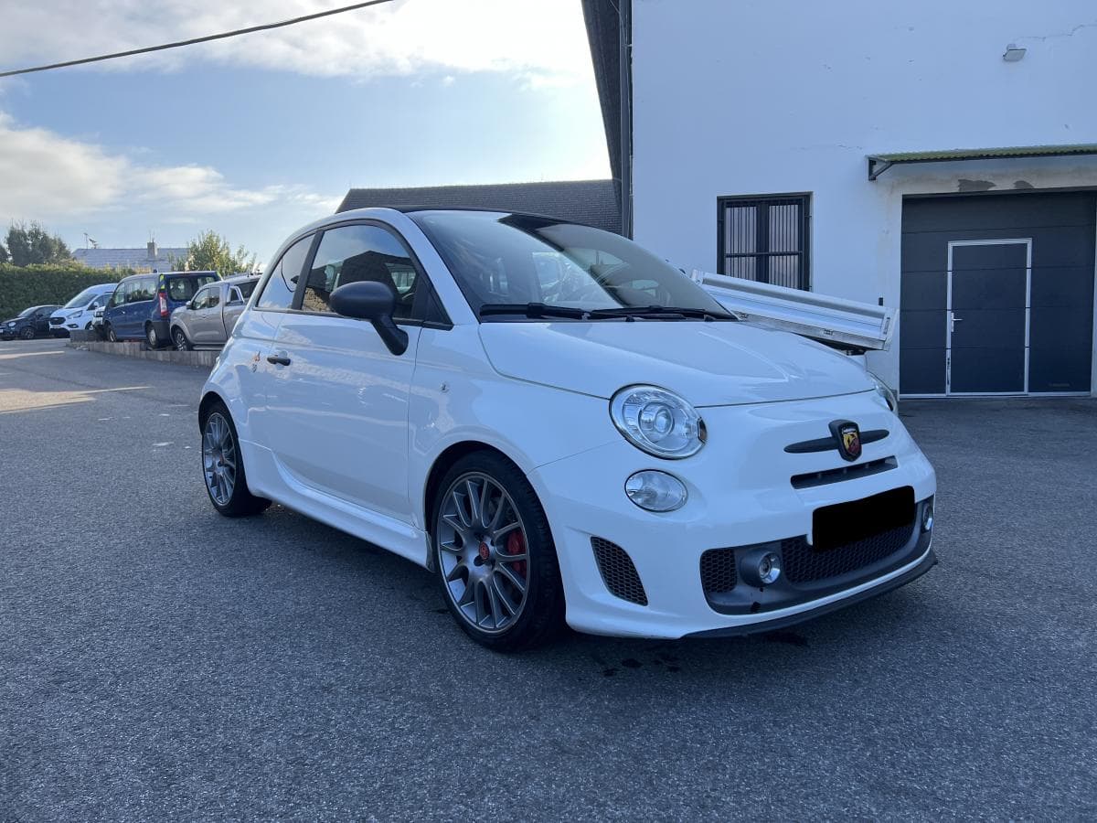 2015 Abarth 595