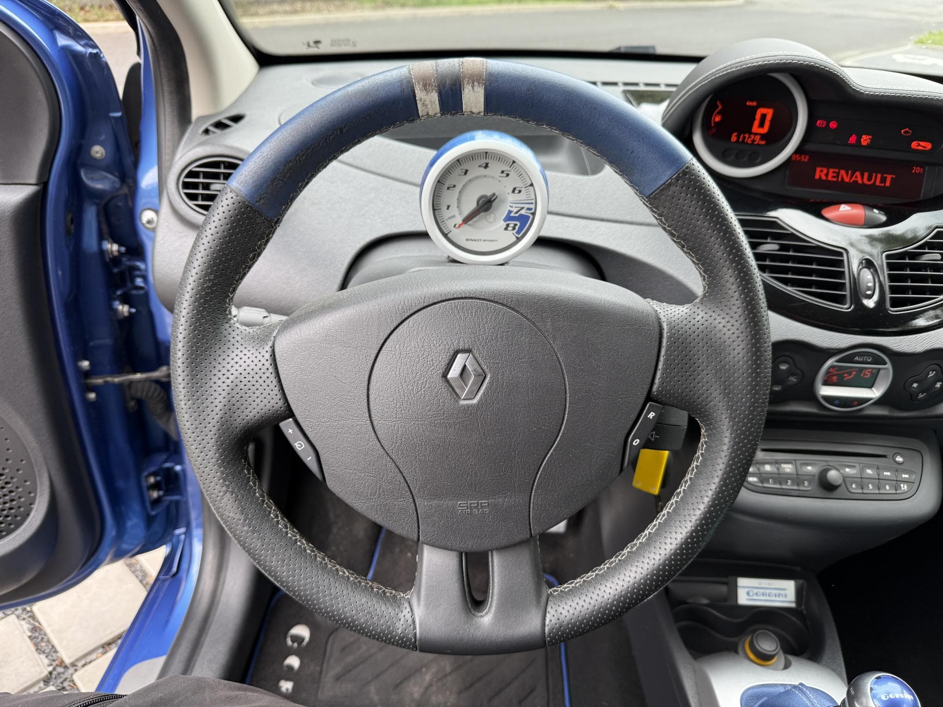 2010 Renault TWINGO - 11