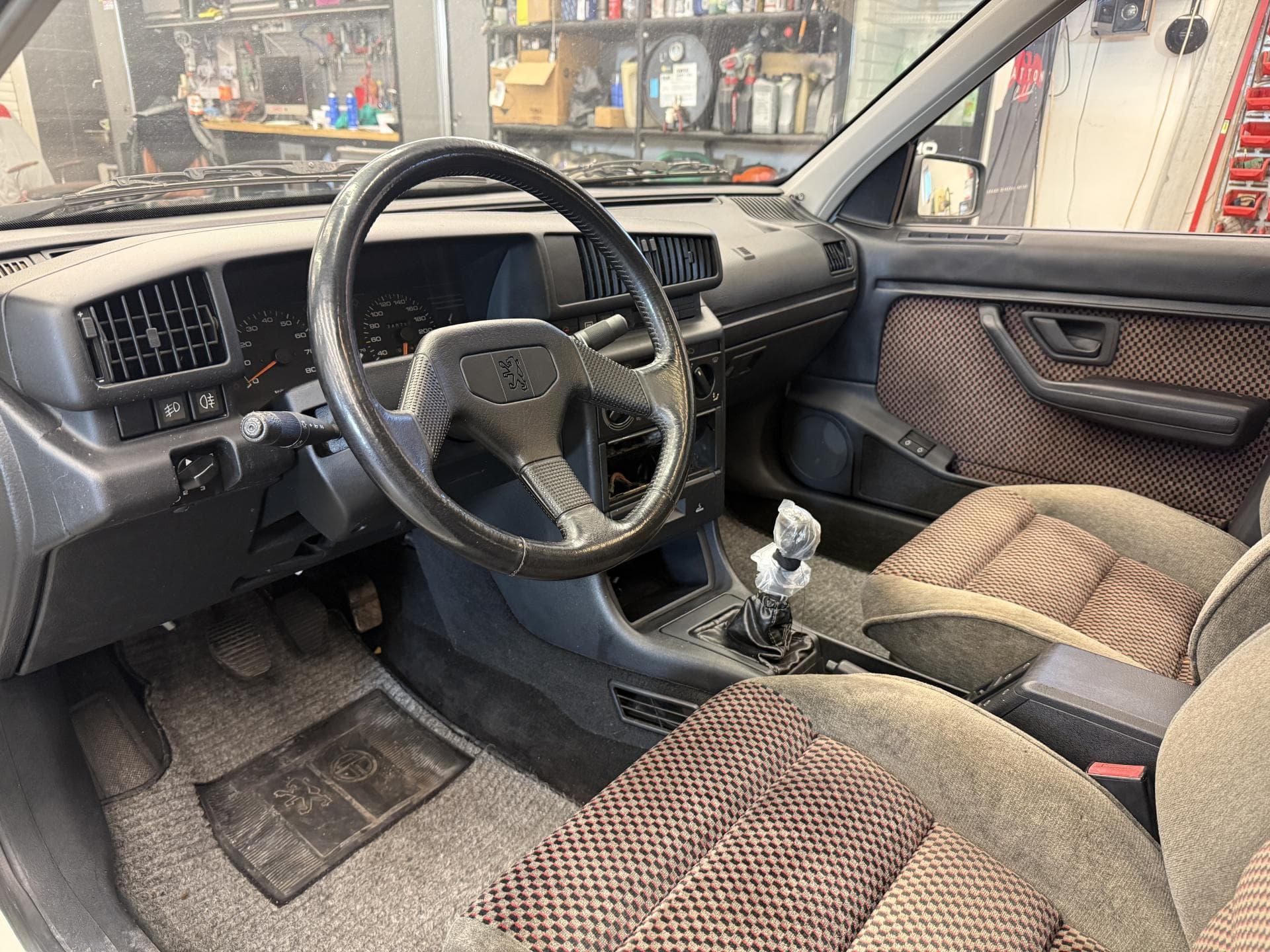 1990 Peugeot 405 - 8