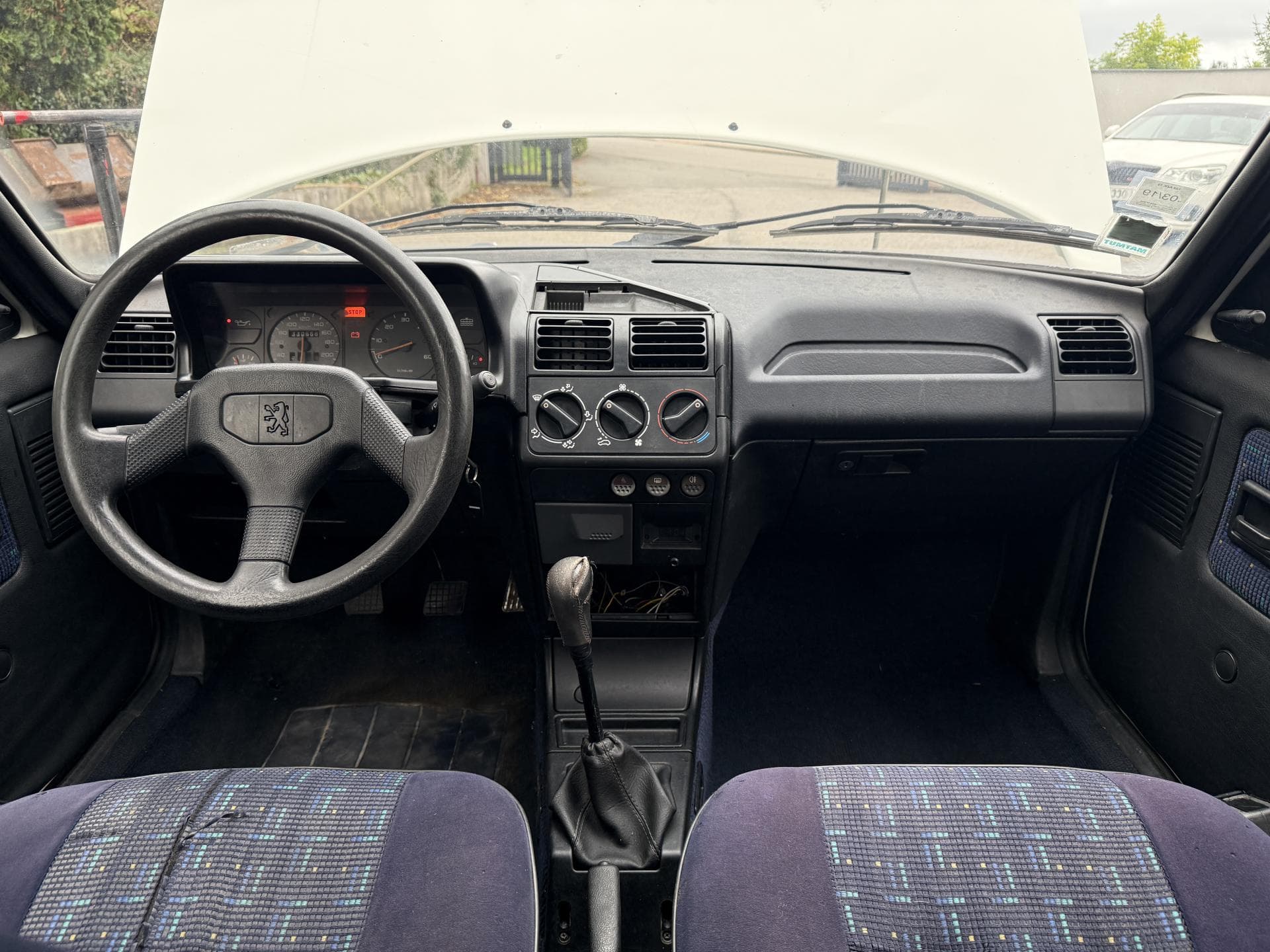1990 Peugeot 205 - 10