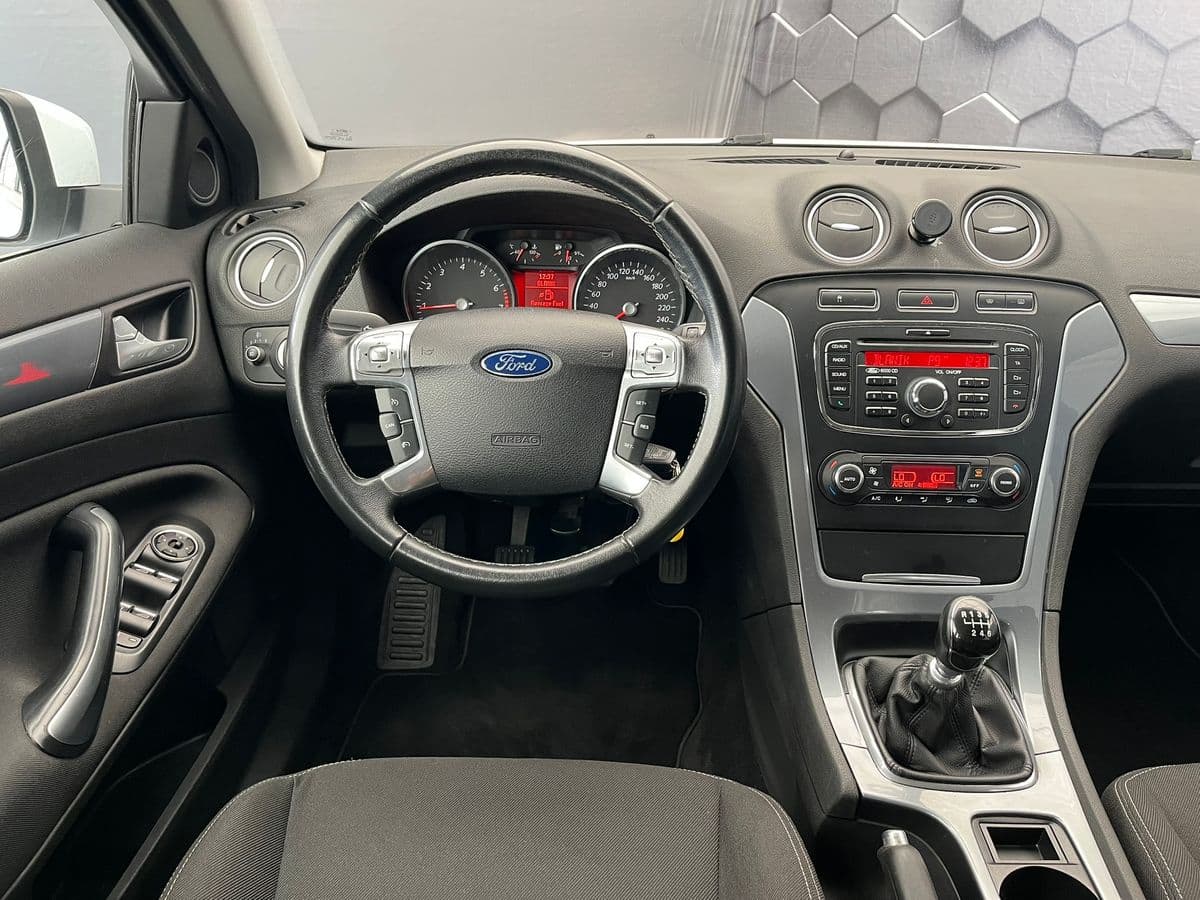 2011 Ford Mondeo - 7