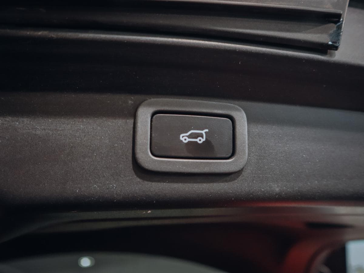 2019 Jaguar I-Pace - 8