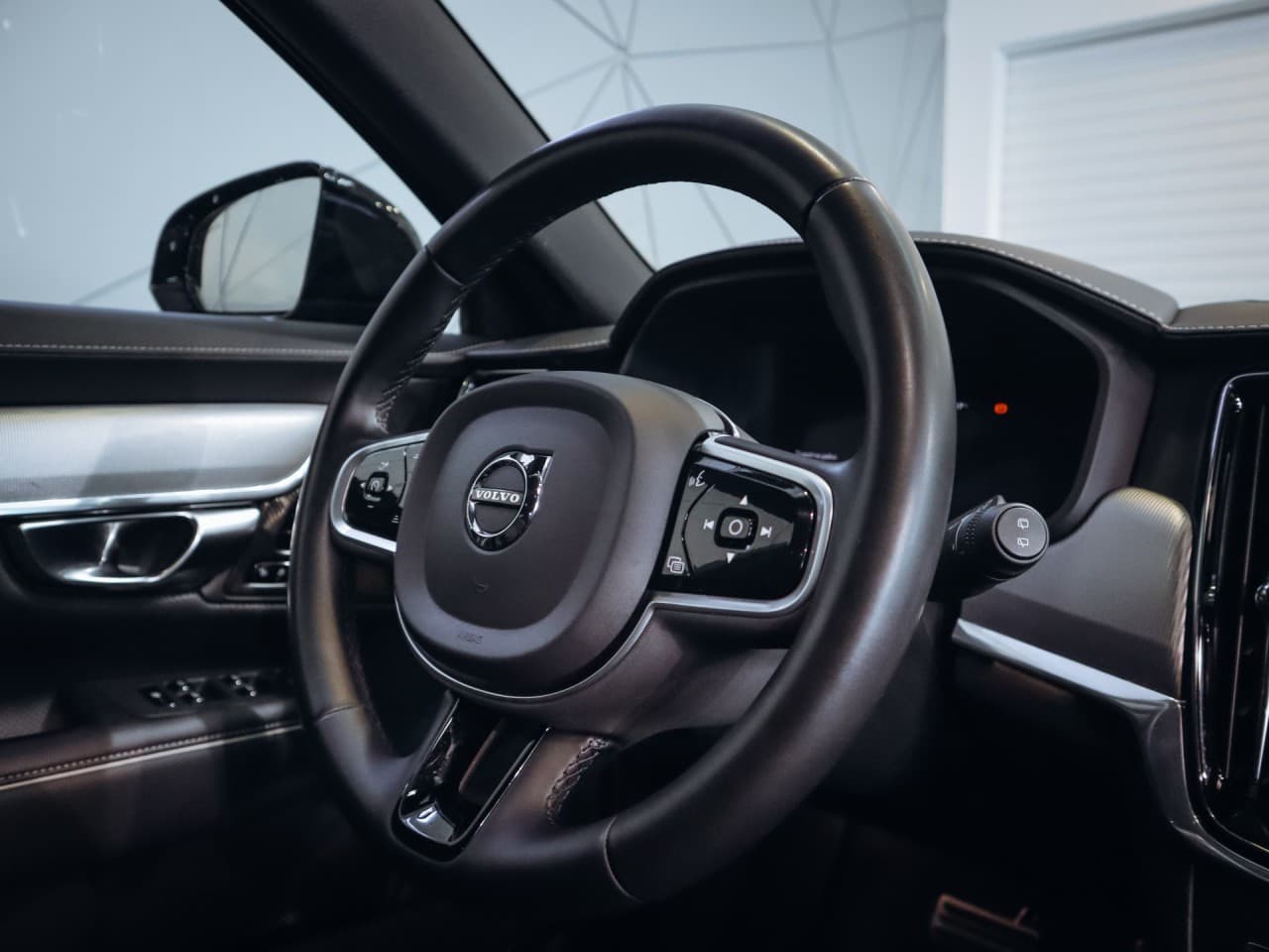 2022 Volvo V90 - 9