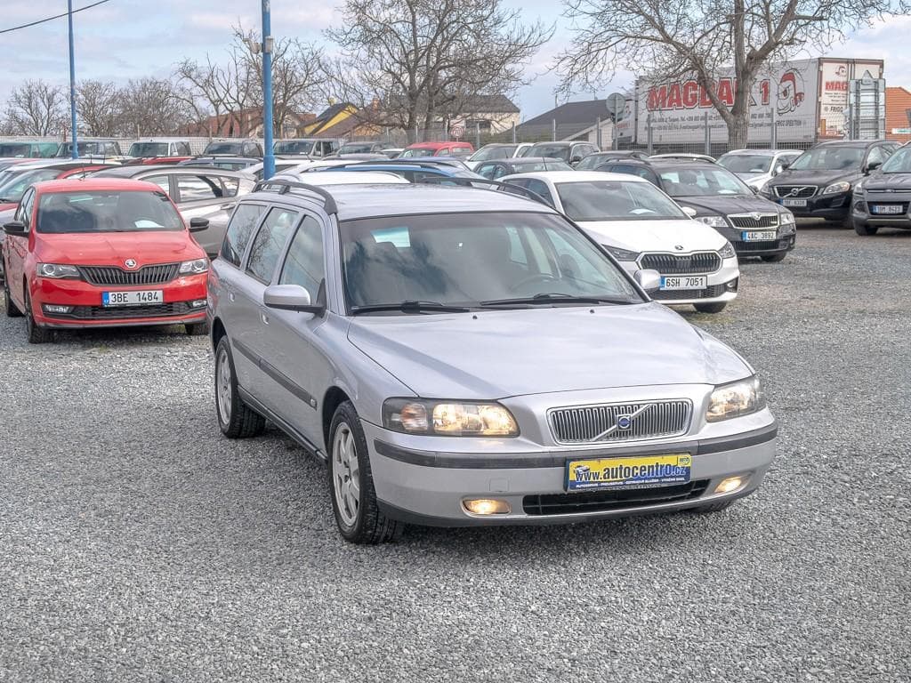 Volvo V70 - 3