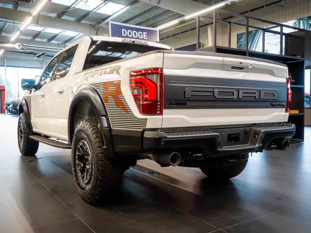 Ford F-150 - 3