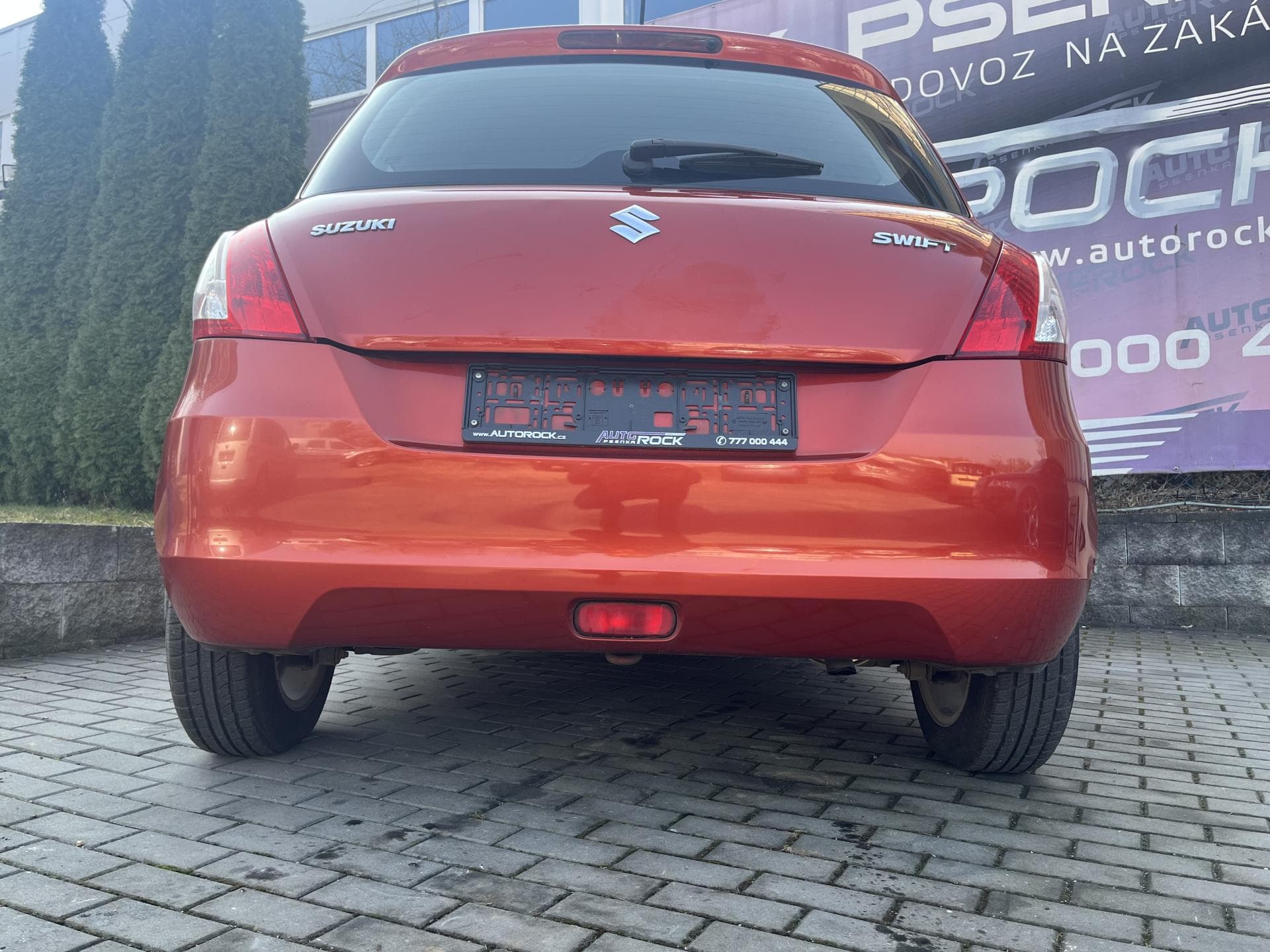 2011 Suzuki SWIFT - 6