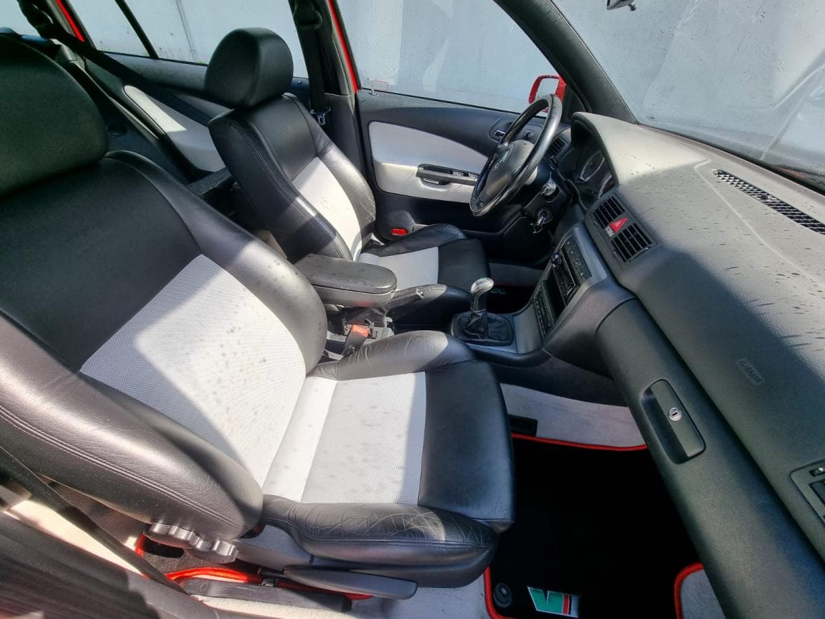 Škoda OCTAVIA - 11