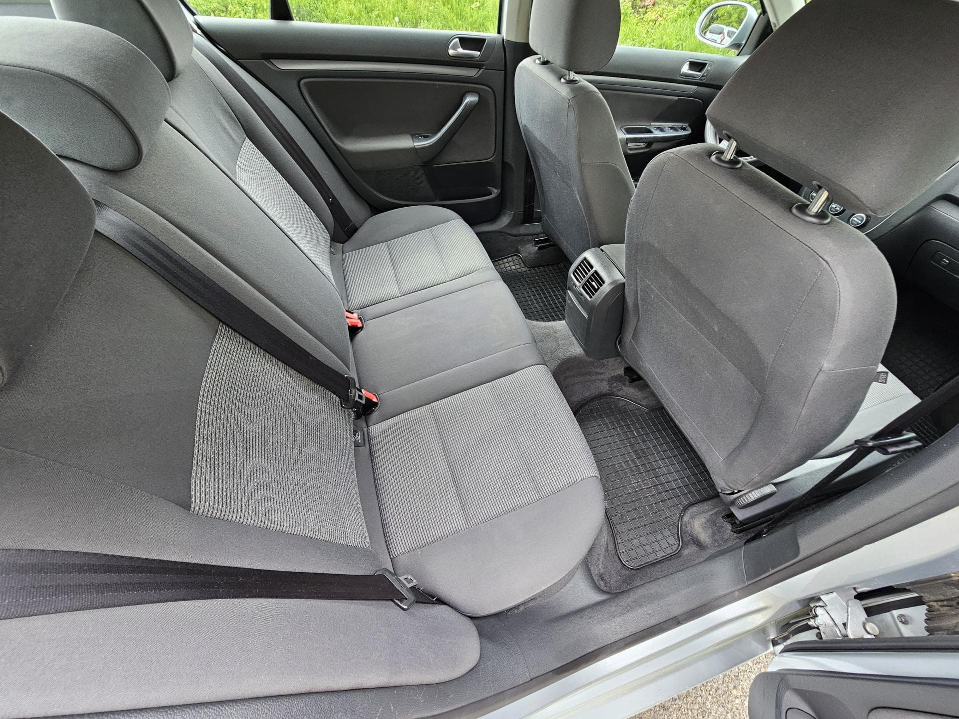 Volkswagen JETTA - 10