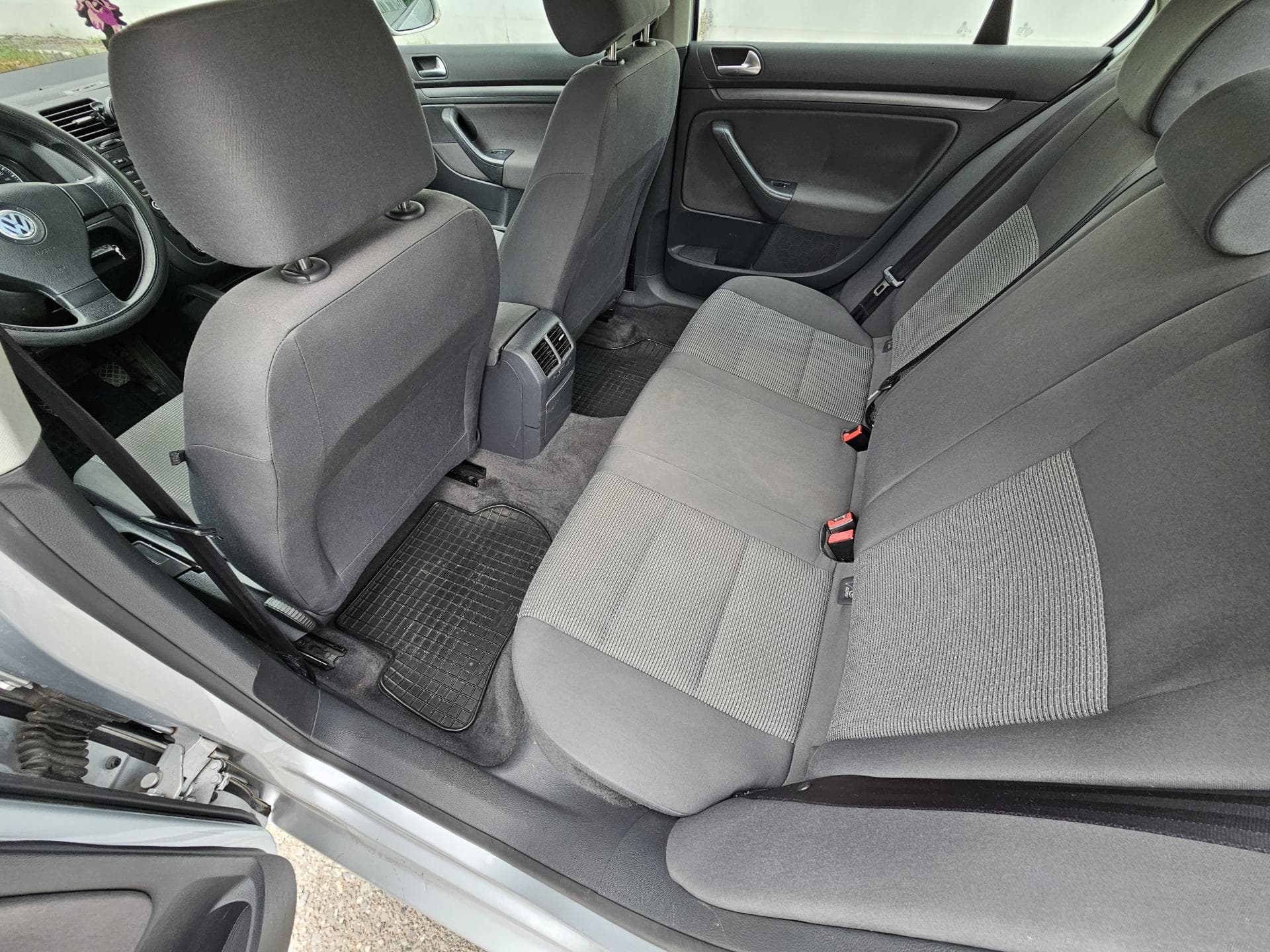Volkswagen JETTA - 12