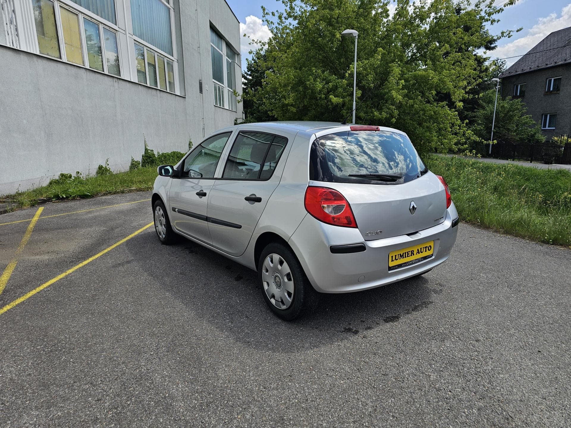 Renault CLIO - 3